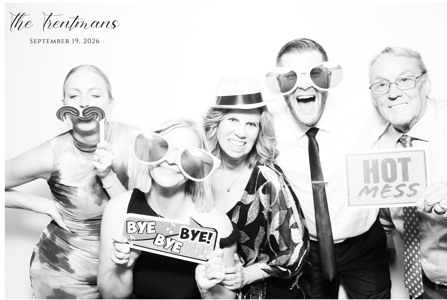 Trautman Reception | View more photos from the event at gallery.photoboothcincy.com/u/PhotoBoothCincy/Trautman-Reception