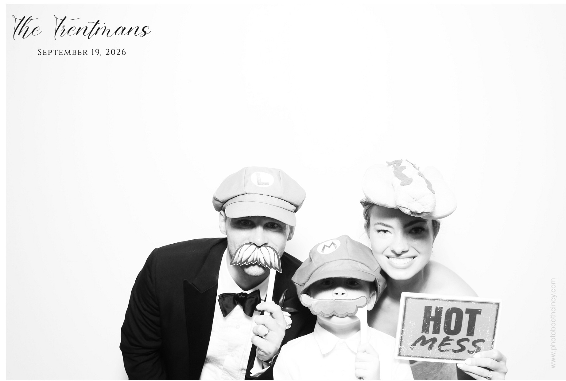 Trautman Reception | View more photos from the event at gallery.photoboothcincy.com/u/PhotoBoothCincy/Trautman-Reception