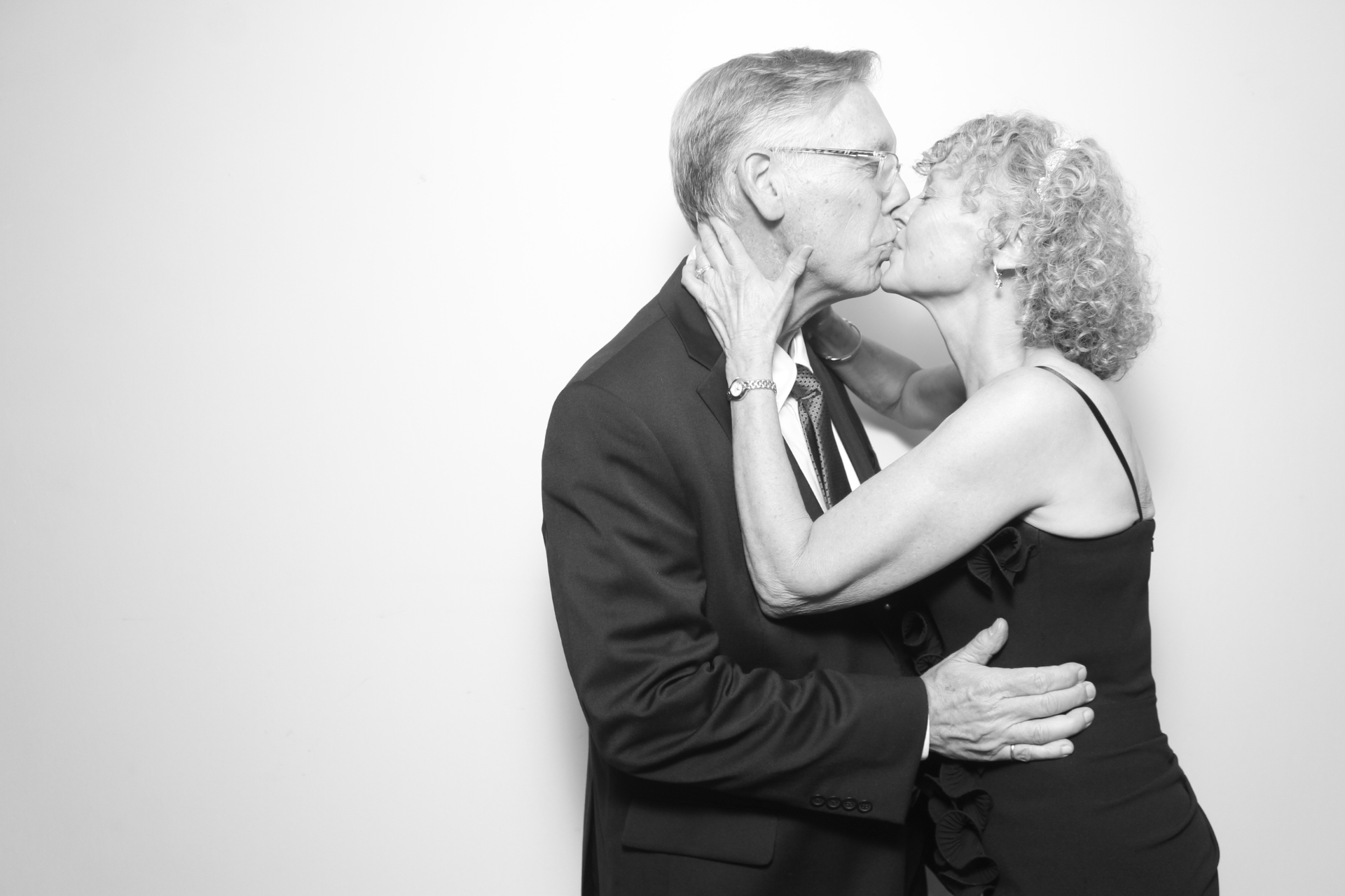 Trautman Reception | View more photos from the event at gallery.photoboothcincy.com/u/PhotoBoothCincy/Trautman-Reception