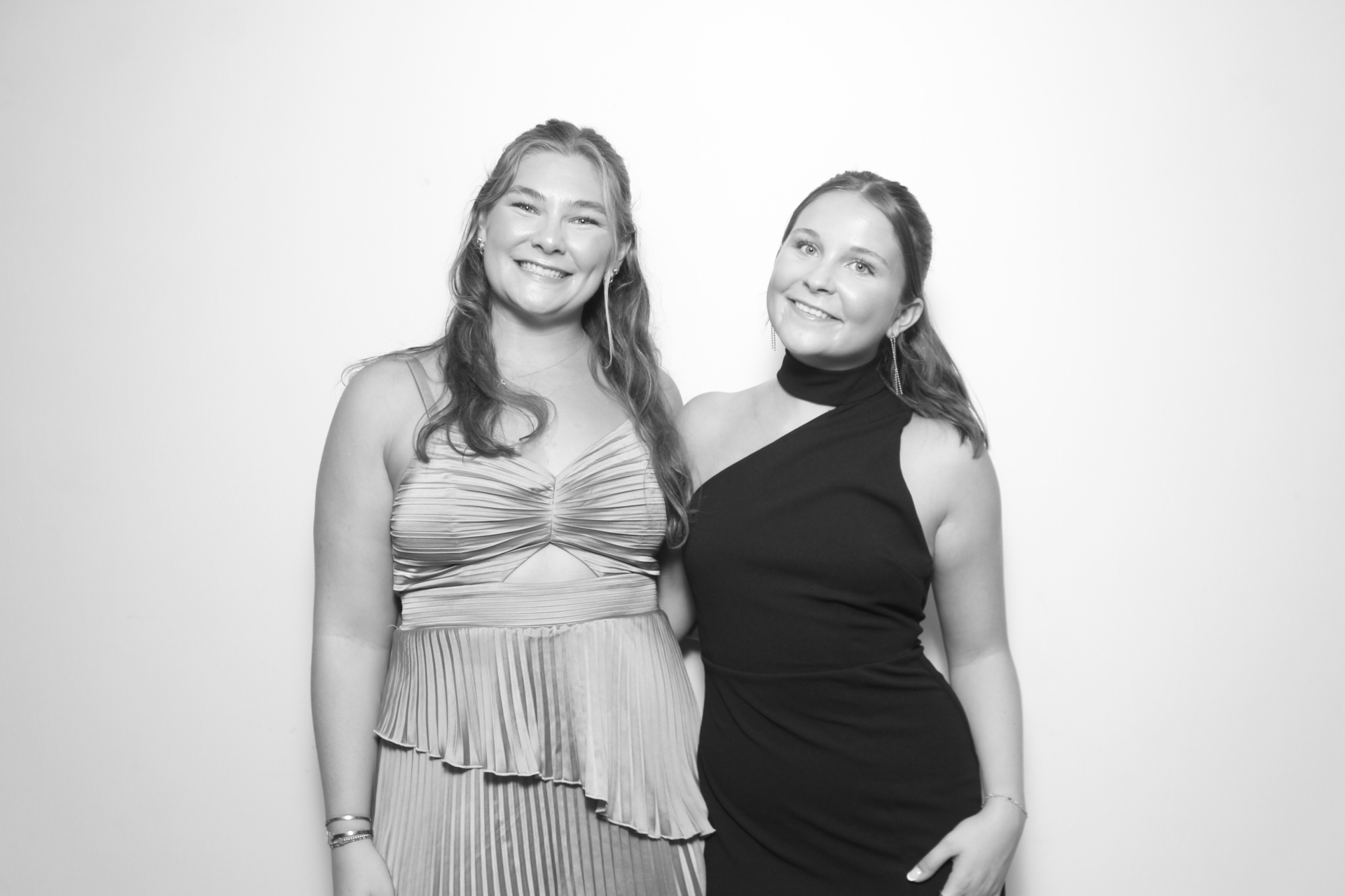 Trautman Reception | View more photos from the event at gallery.photoboothcincy.com/u/PhotoBoothCincy/Trautman-Reception
