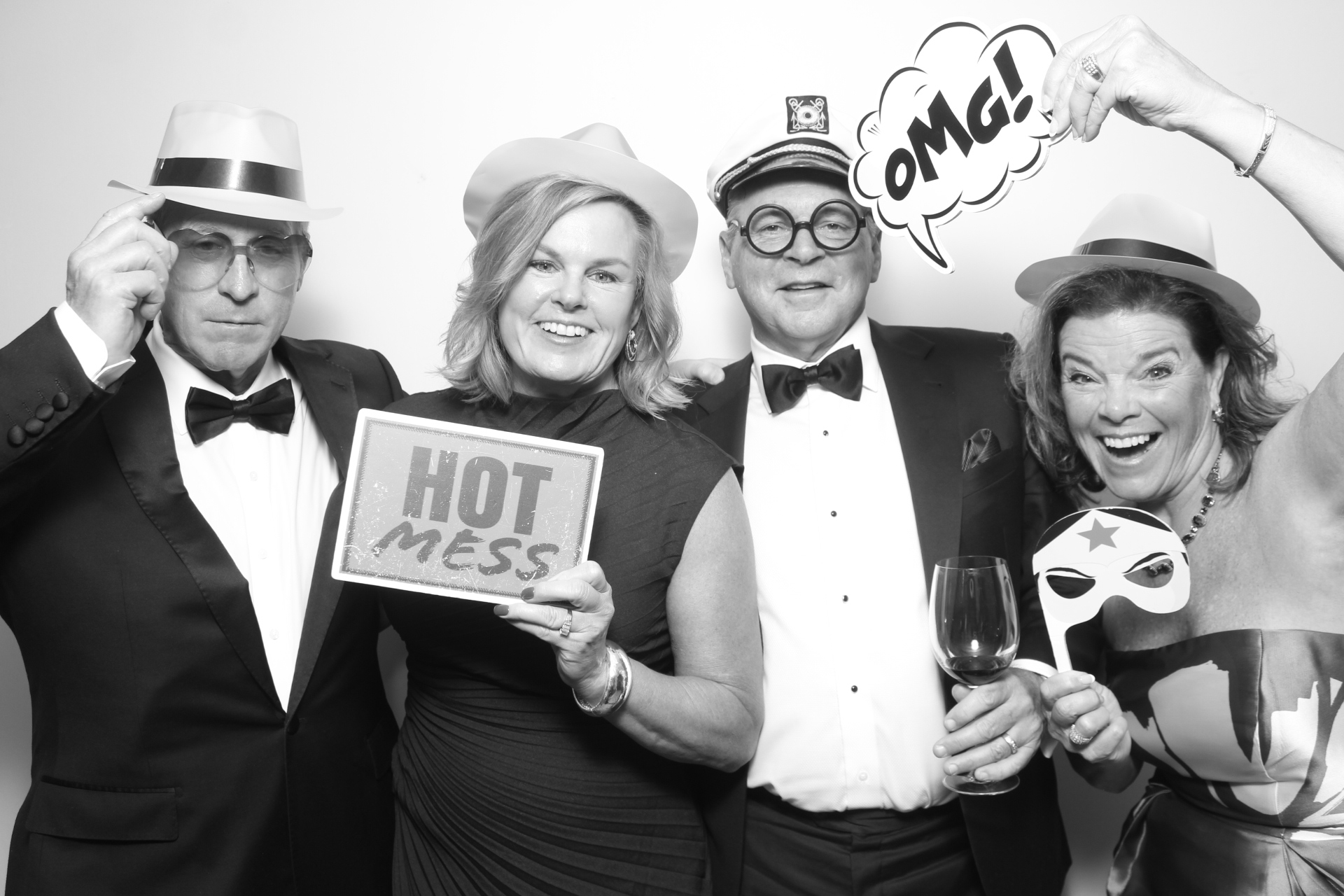 Trautman Reception | View more photos from the event at gallery.photoboothcincy.com/u/PhotoBoothCincy/Trautman-Reception