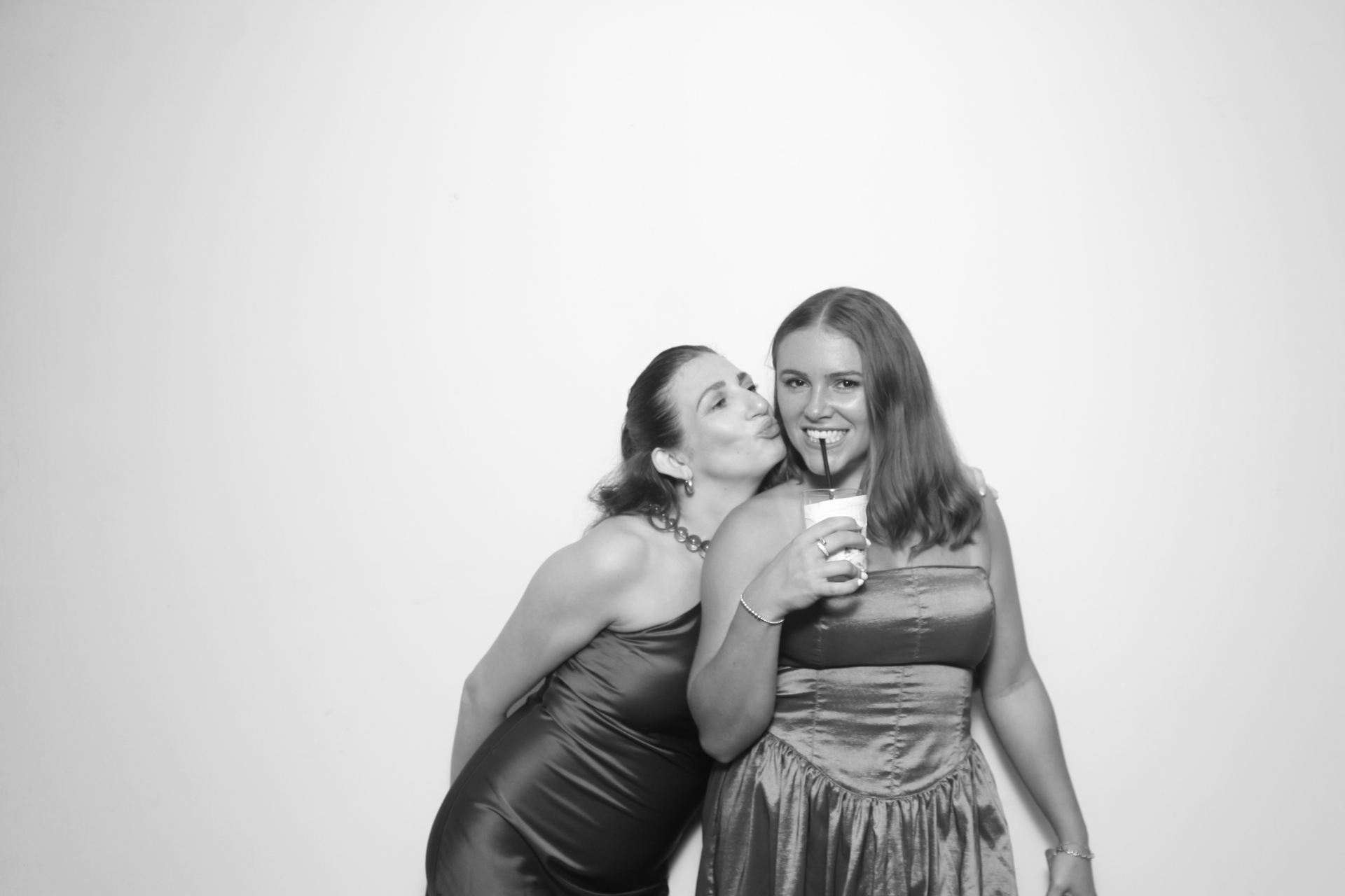 Trautman Reception | View more photos from the event at gallery.photoboothcincy.com/u/PhotoBoothCincy/Trautman-Reception