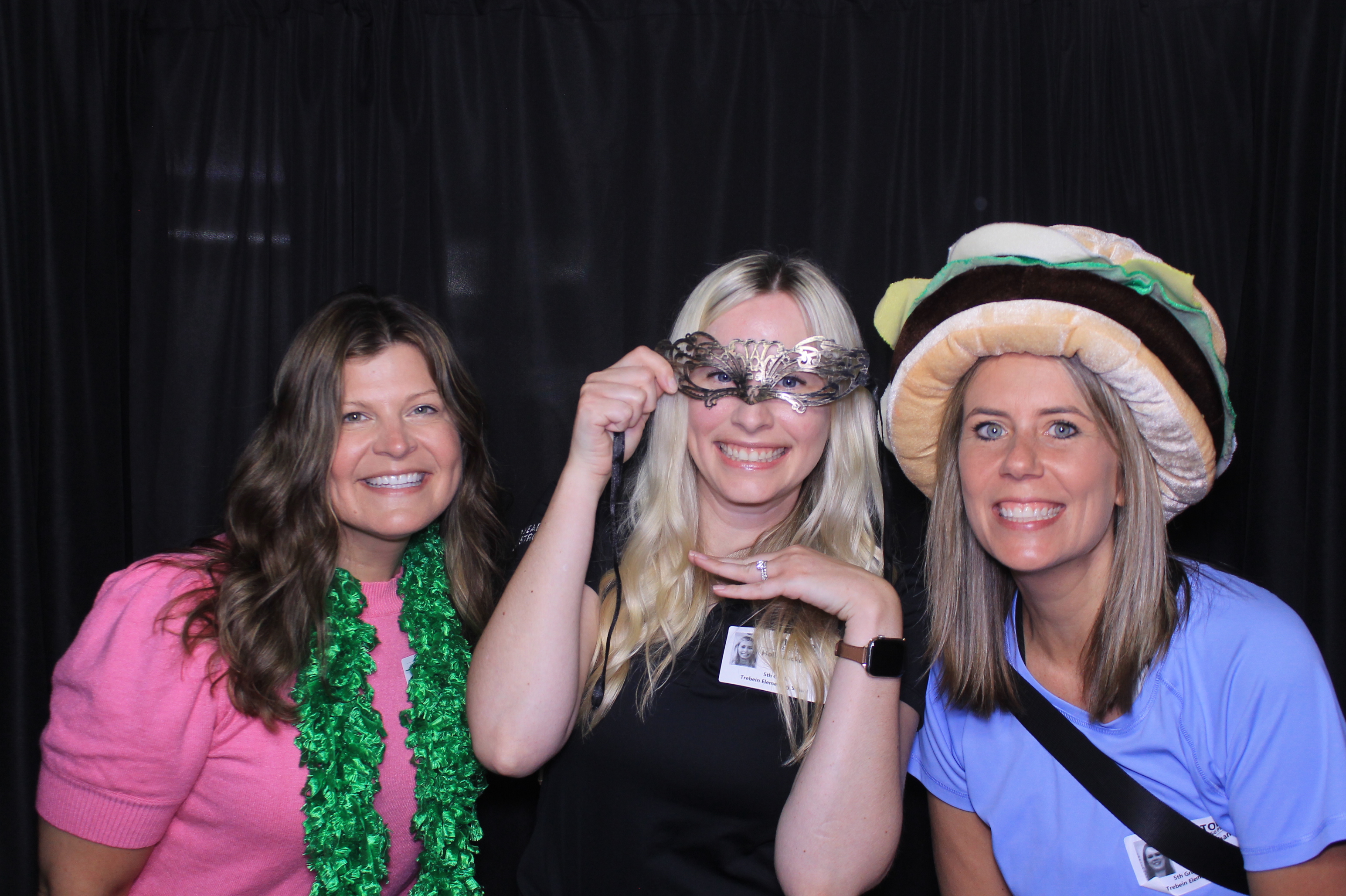 Trebein 5th Grade Sendoff!! | View more photos from the event at gallery.photoboothcincy.com/u/PhotoBoothCincy/Trebein-5th-Grade-Sendoff