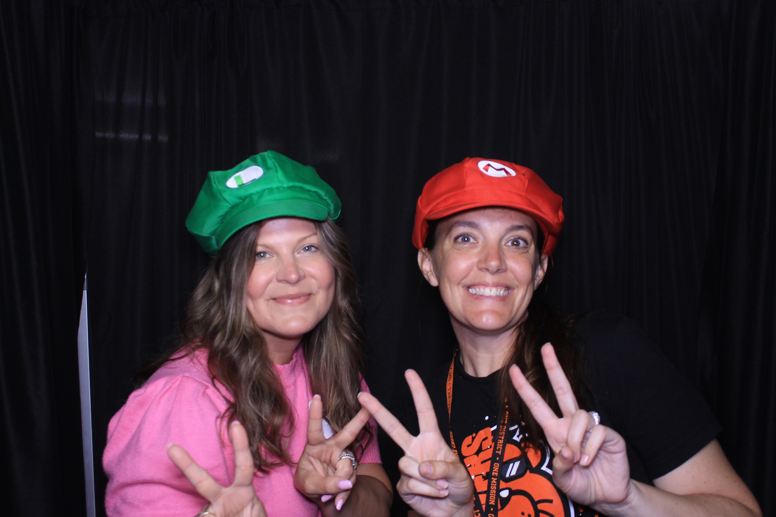 Trebein 5th Grade Sendoff!! | View more photos from the event at gallery.photoboothcincy.com/u/PhotoBoothCincy/Trebein-5th-Grade-Sendoff