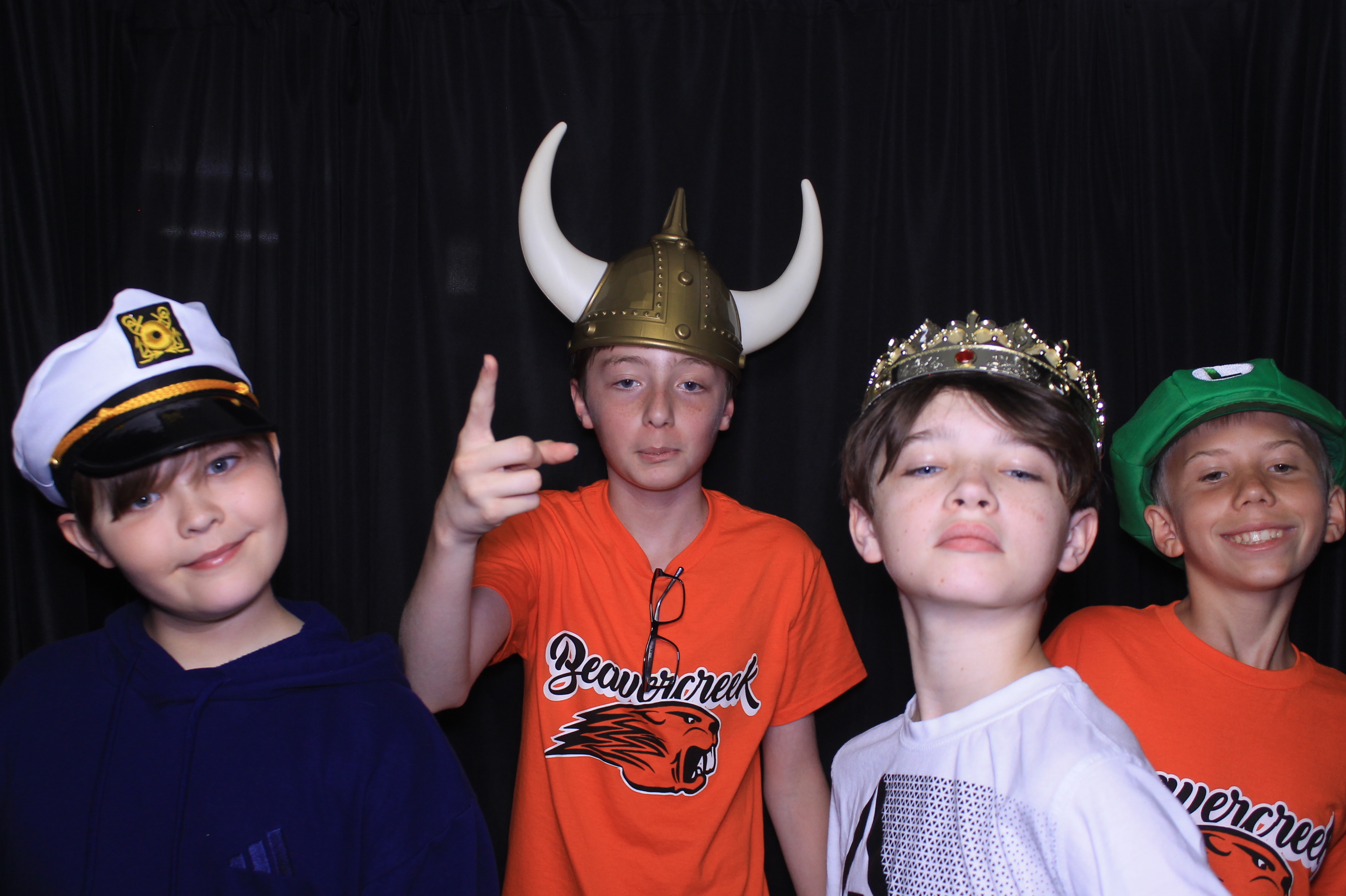 Trebein 5th Grade Sendoff!! | View more photos from the event at gallery.photoboothcincy.com/u/PhotoBoothCincy/Trebein-5th-Grade-Sendoff