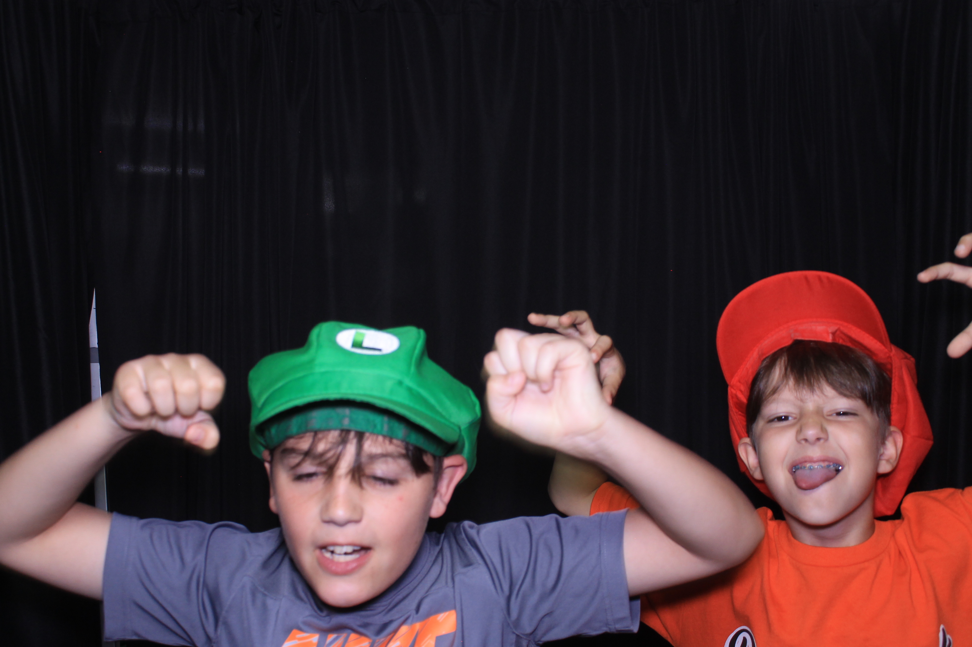 Trebein 5th Grade Sendoff!! | View more photos from the event at gallery.photoboothcincy.com/u/PhotoBoothCincy/Trebein-5th-Grade-Sendoff