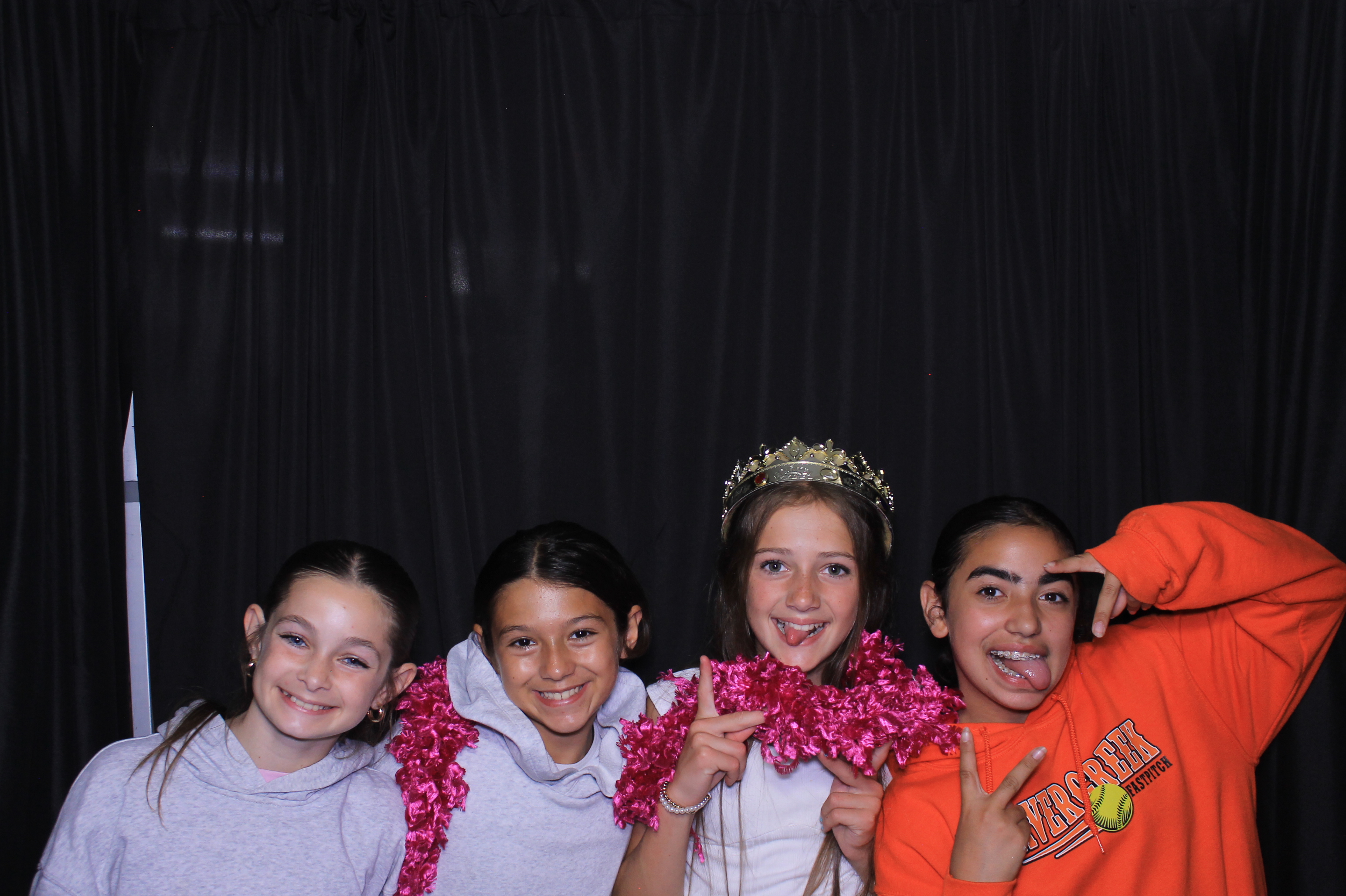 Trebein 5th Grade Sendoff!! | View more photos from the event at gallery.photoboothcincy.com/u/PhotoBoothCincy/Trebein-5th-Grade-Sendoff