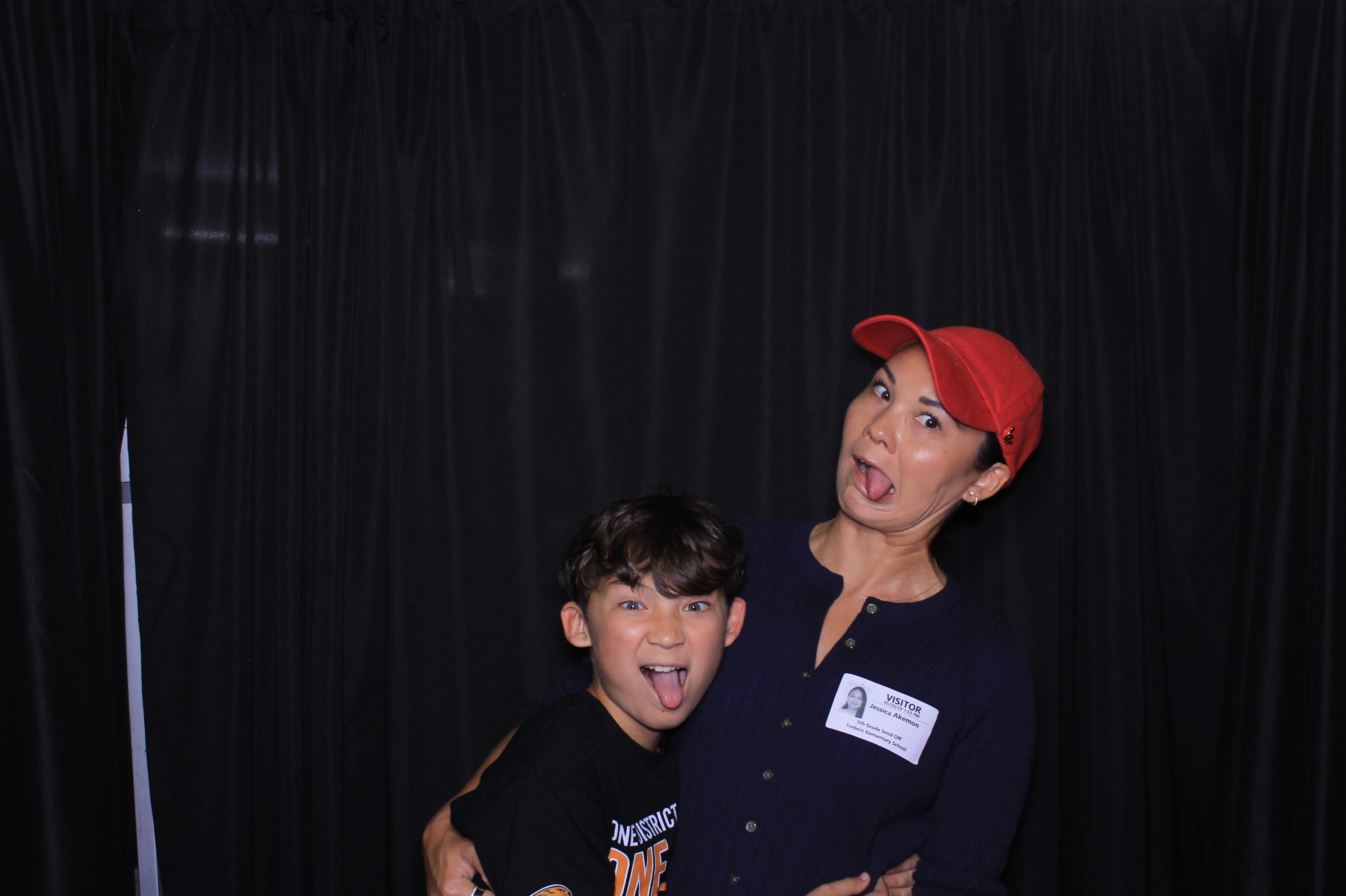 Trebein 5th Grade Sendoff!! | View more photos from the event at gallery.photoboothcincy.com/u/PhotoBoothCincy/Trebein-5th-Grade-Sendoff