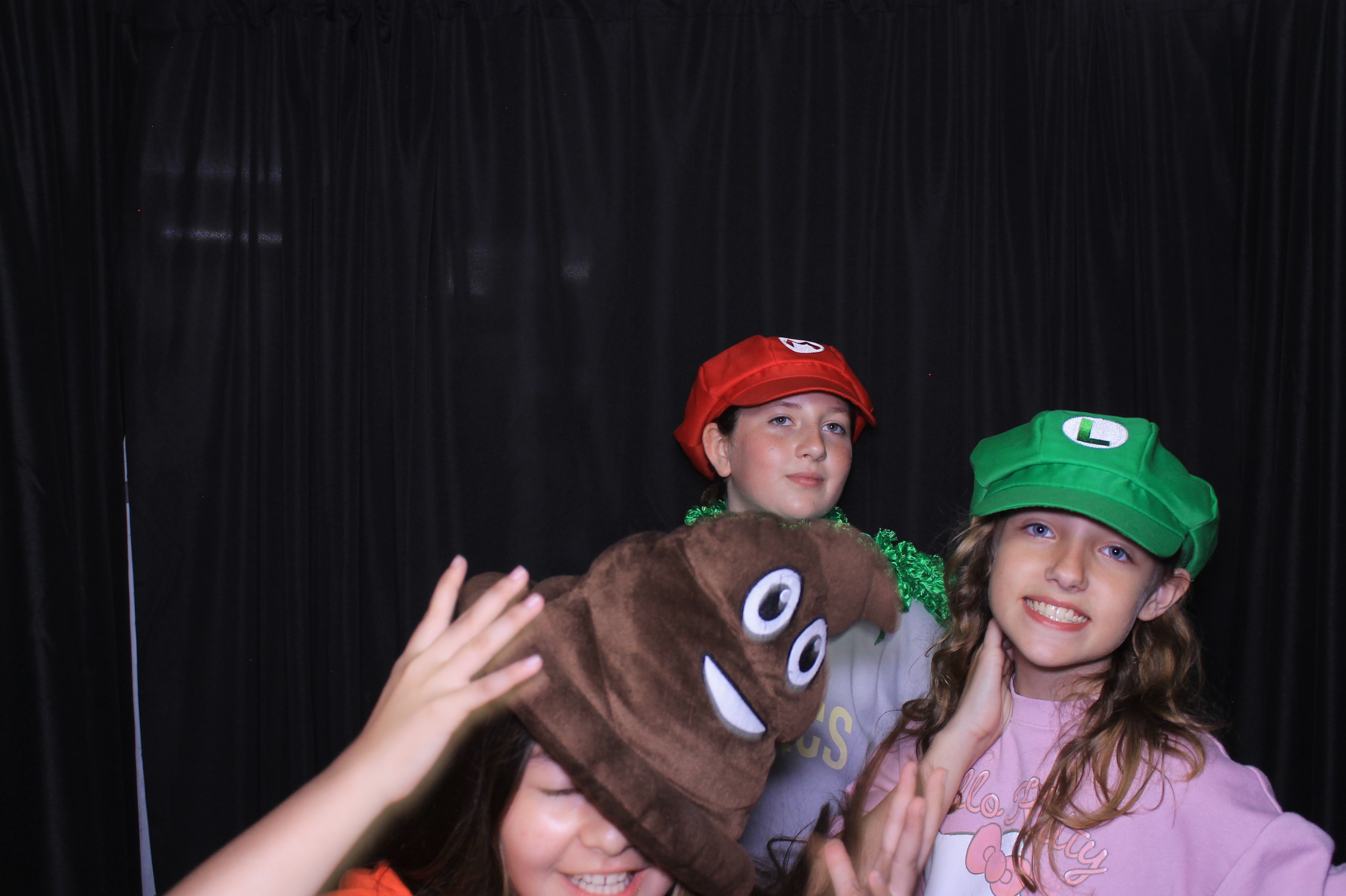Trebein 5th Grade Sendoff!! | View more photos from the event at gallery.photoboothcincy.com/u/PhotoBoothCincy/Trebein-5th-Grade-Sendoff