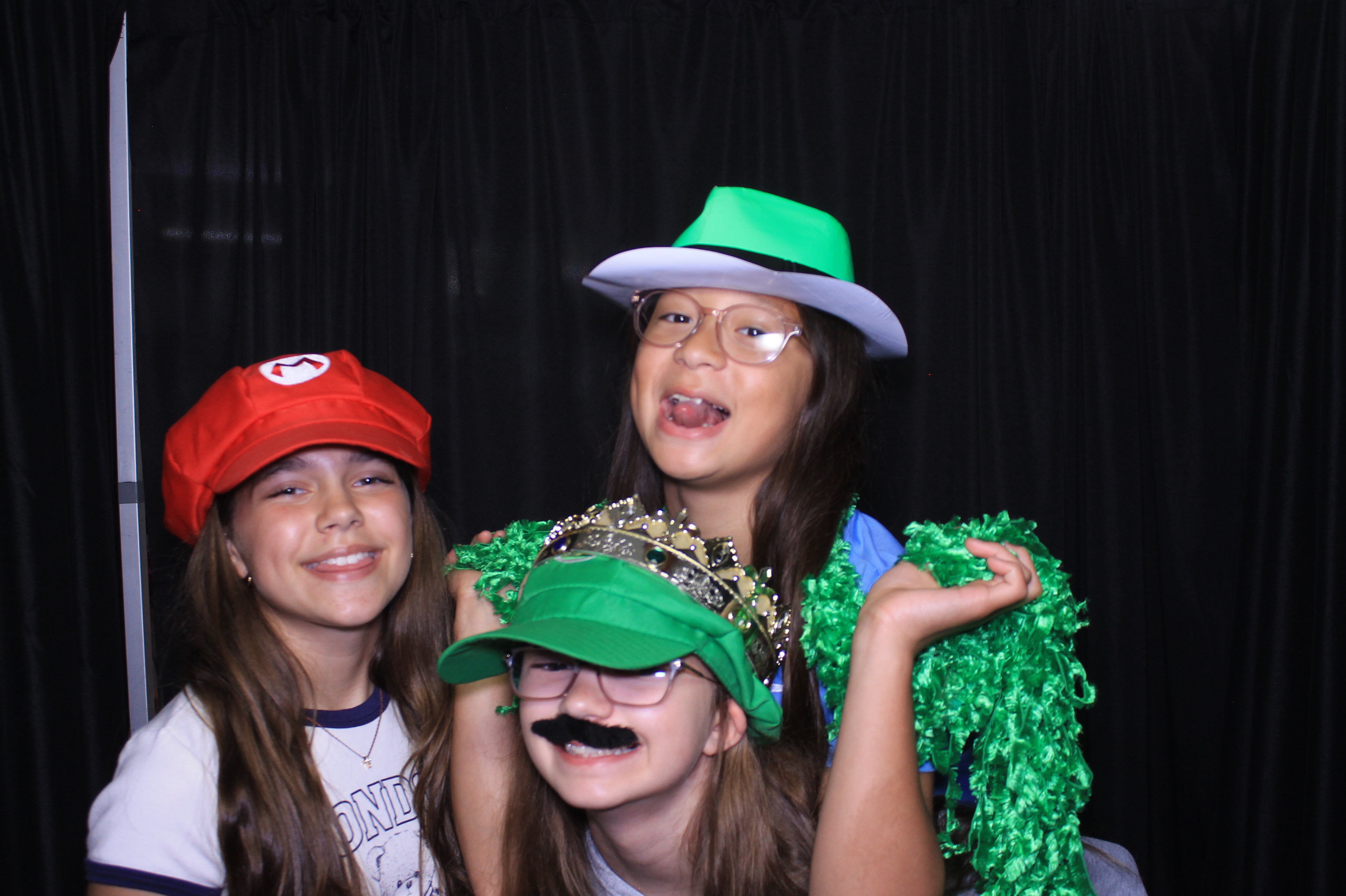 Trebein 5th Grade Sendoff!! | View more photos from the event at gallery.photoboothcincy.com/u/PhotoBoothCincy/Trebein-5th-Grade-Sendoff