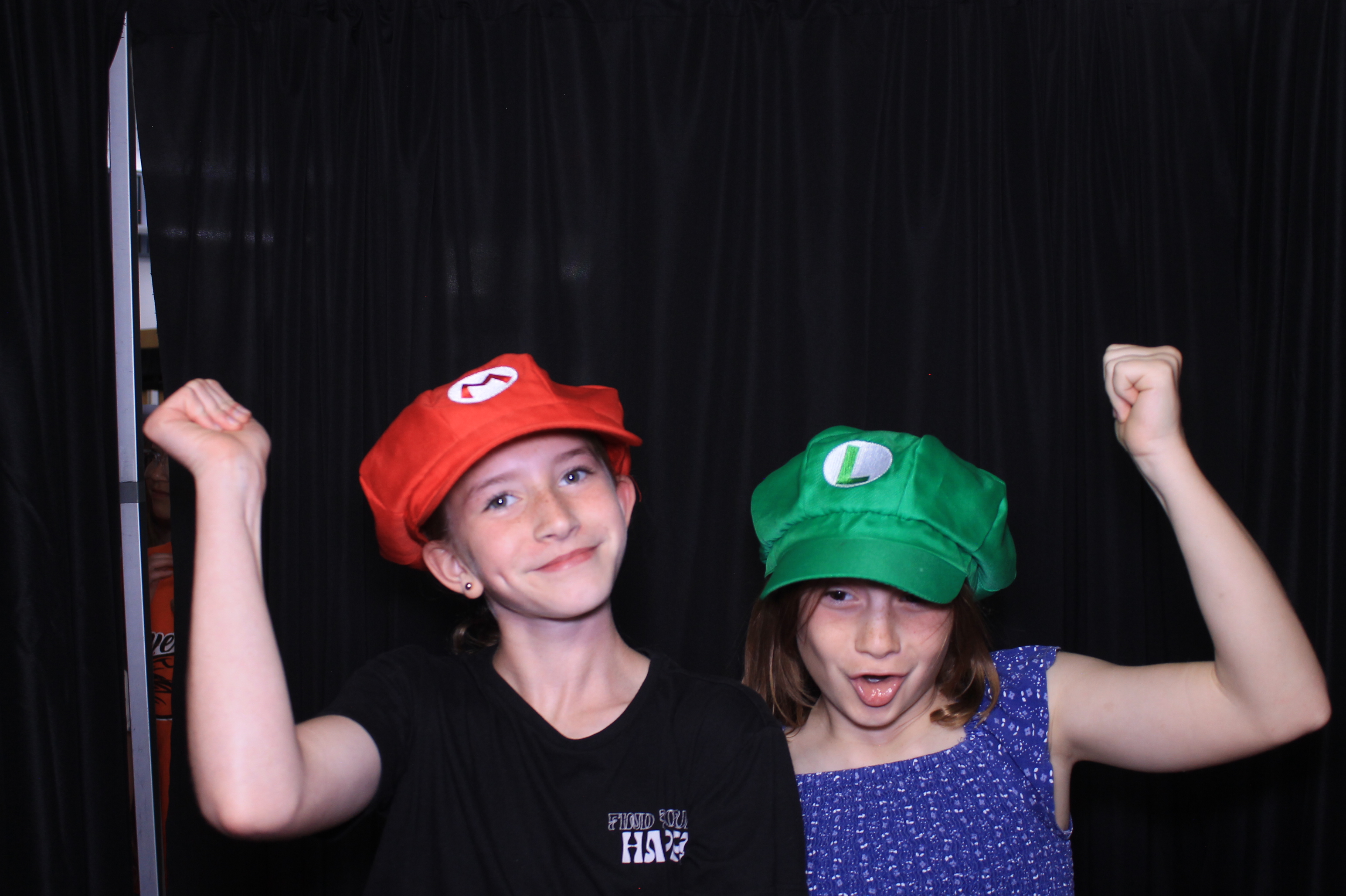 Trebein 5th Grade Sendoff!! | View more photos from the event at gallery.photoboothcincy.com/u/PhotoBoothCincy/Trebein-5th-Grade-Sendoff