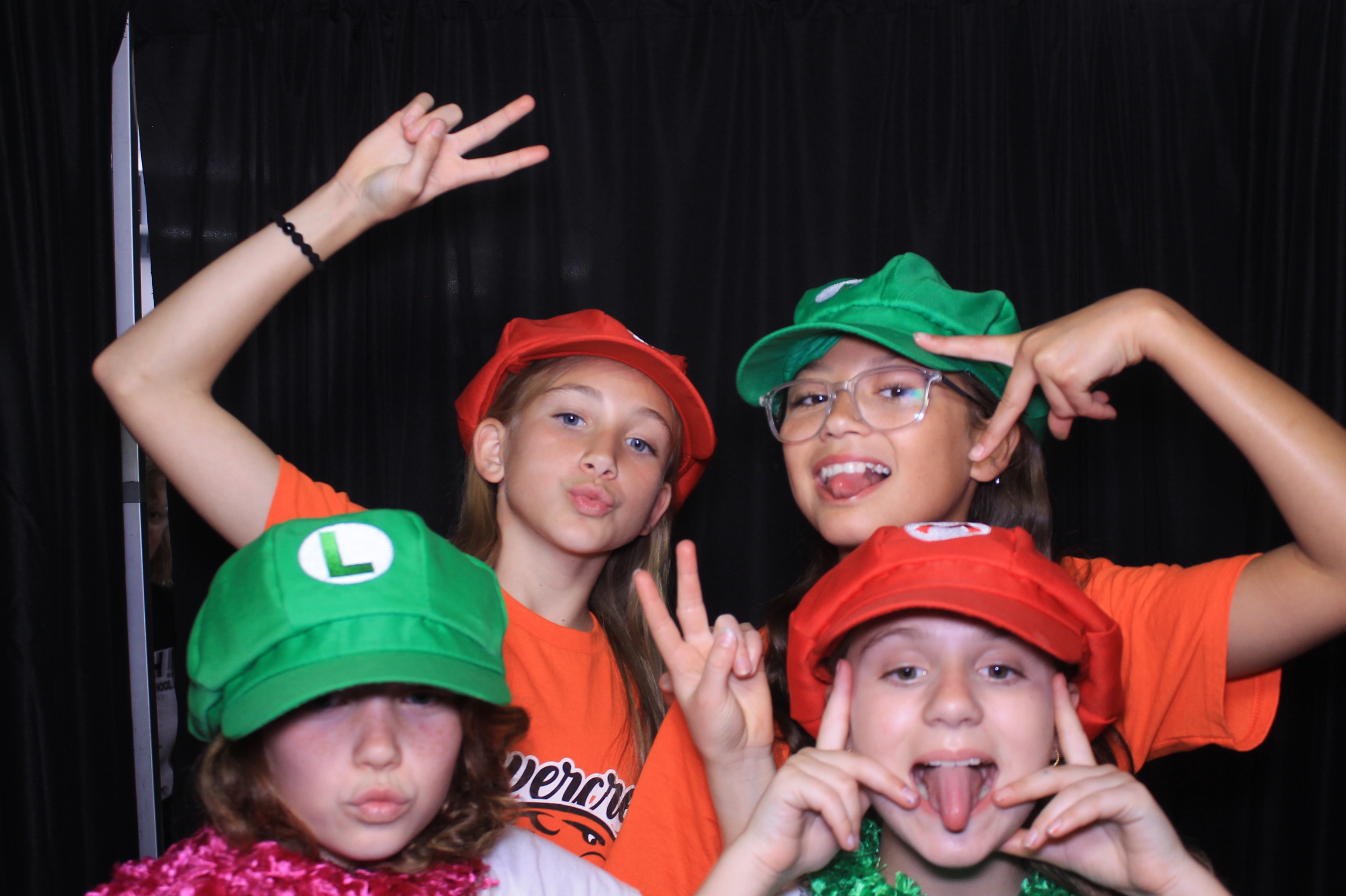 Trebein 5th Grade Sendoff!! | View more photos from the event at gallery.photoboothcincy.com/u/PhotoBoothCincy/Trebein-5th-Grade-Sendoff