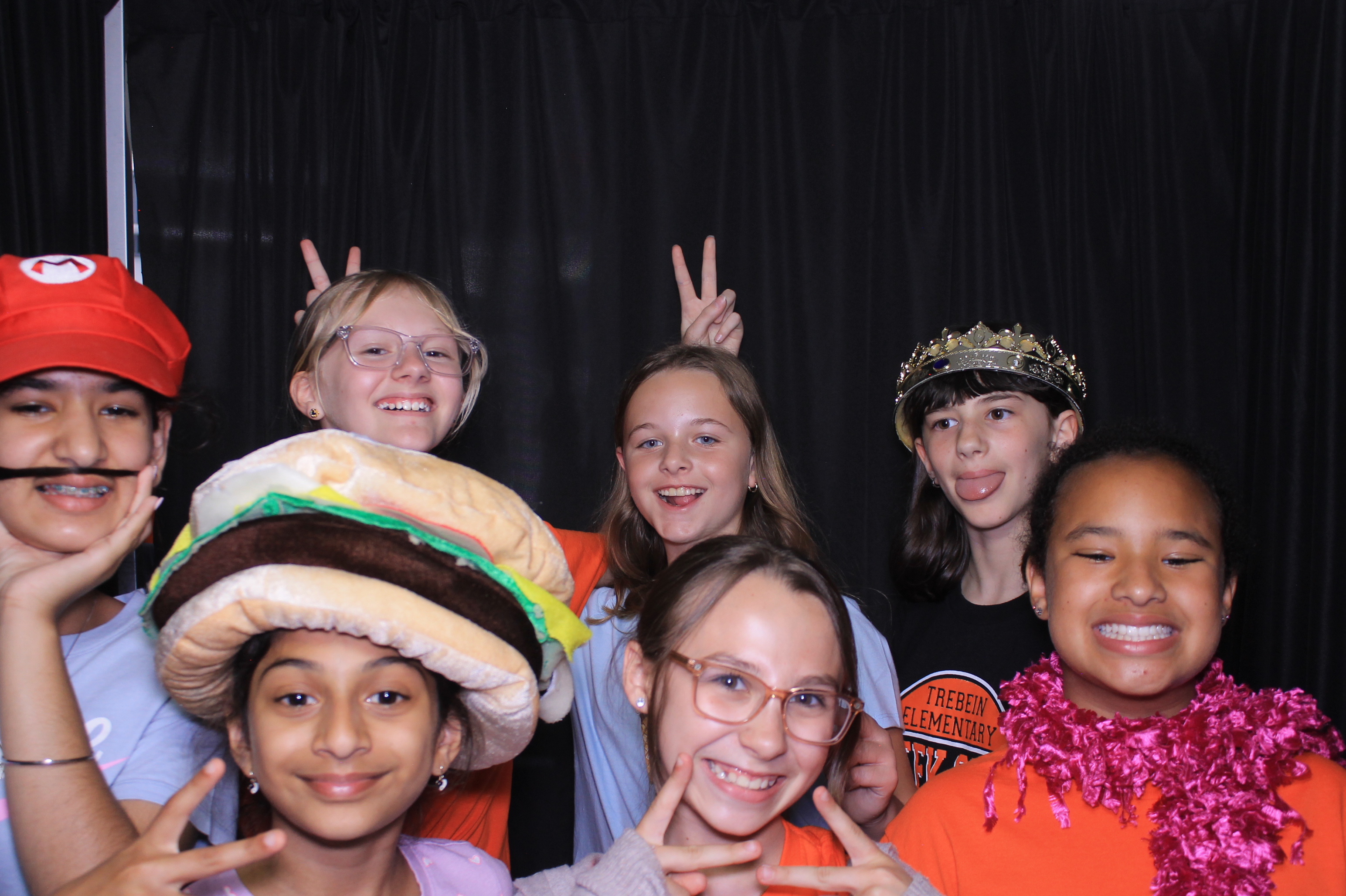 Trebein 5th Grade Sendoff!! | View more photos from the event at gallery.photoboothcincy.com/u/PhotoBoothCincy/Trebein-5th-Grade-Sendoff
