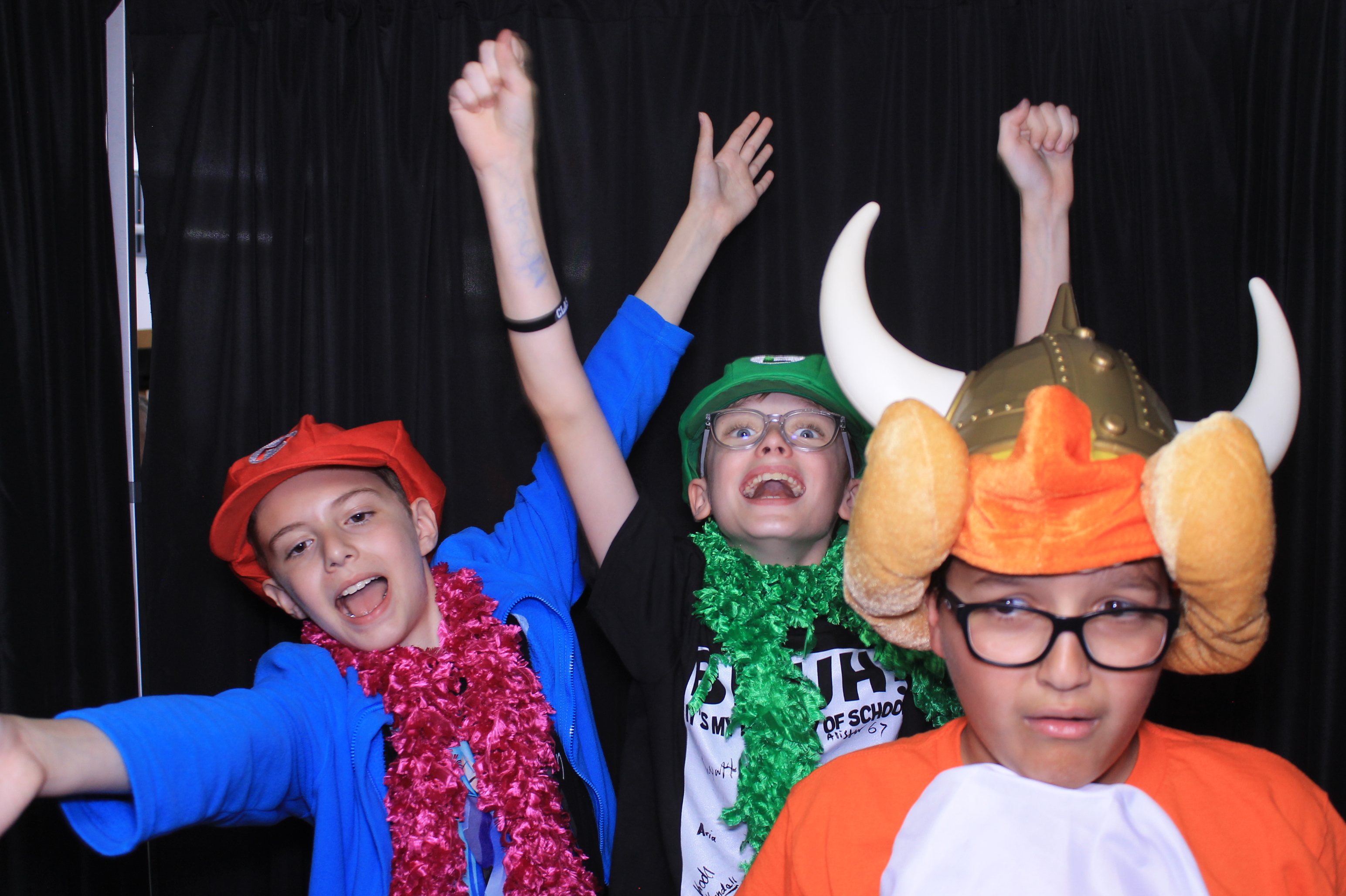 Trebein 5th Grade Sendoff!! | View more photos from the event at gallery.photoboothcincy.com/u/PhotoBoothCincy/Trebein-5th-Grade-Sendoff