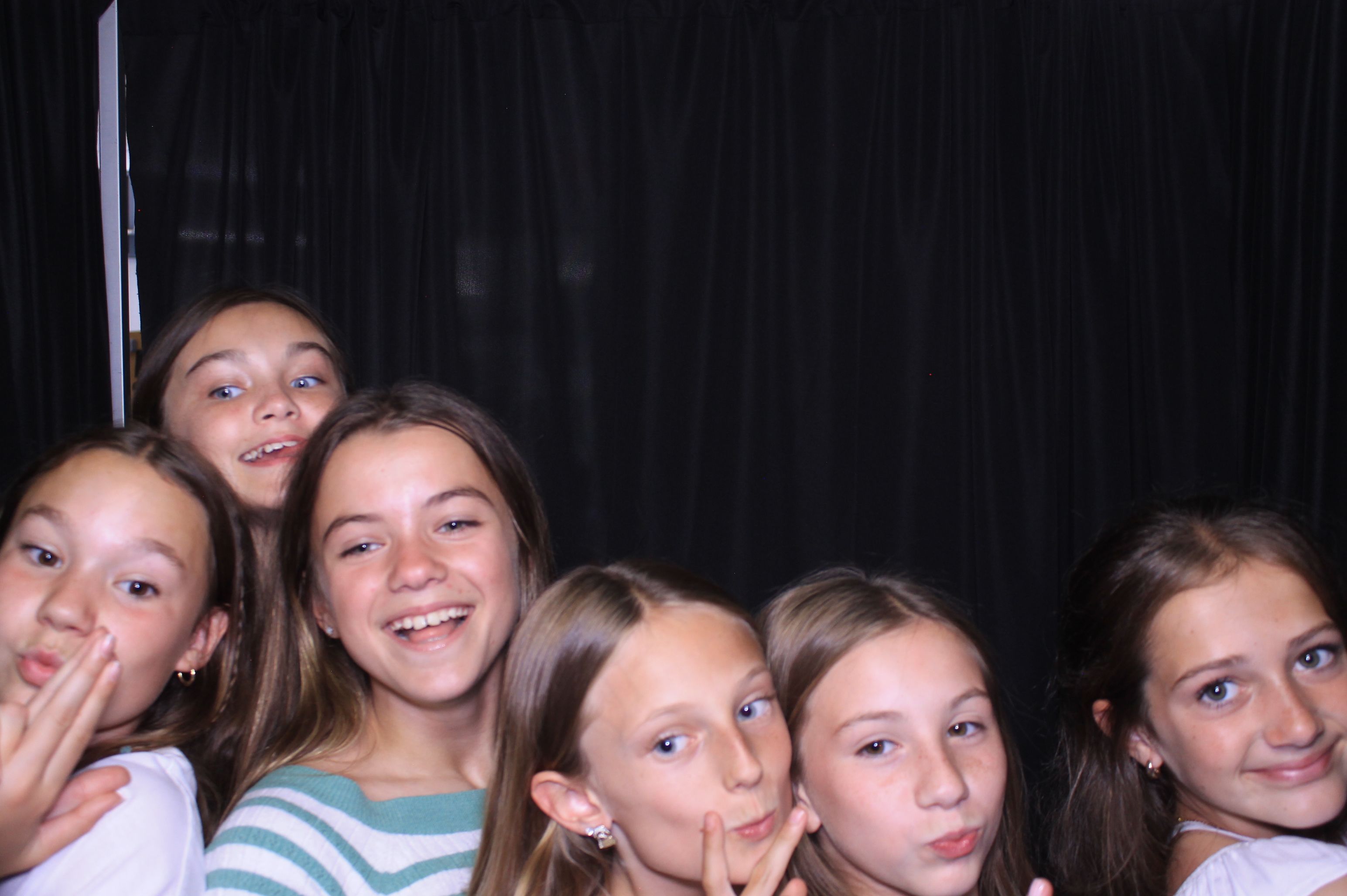 Trebein 5th Grade Sendoff!! | View more photos from the event at gallery.photoboothcincy.com/u/PhotoBoothCincy/Trebein-5th-Grade-Sendoff