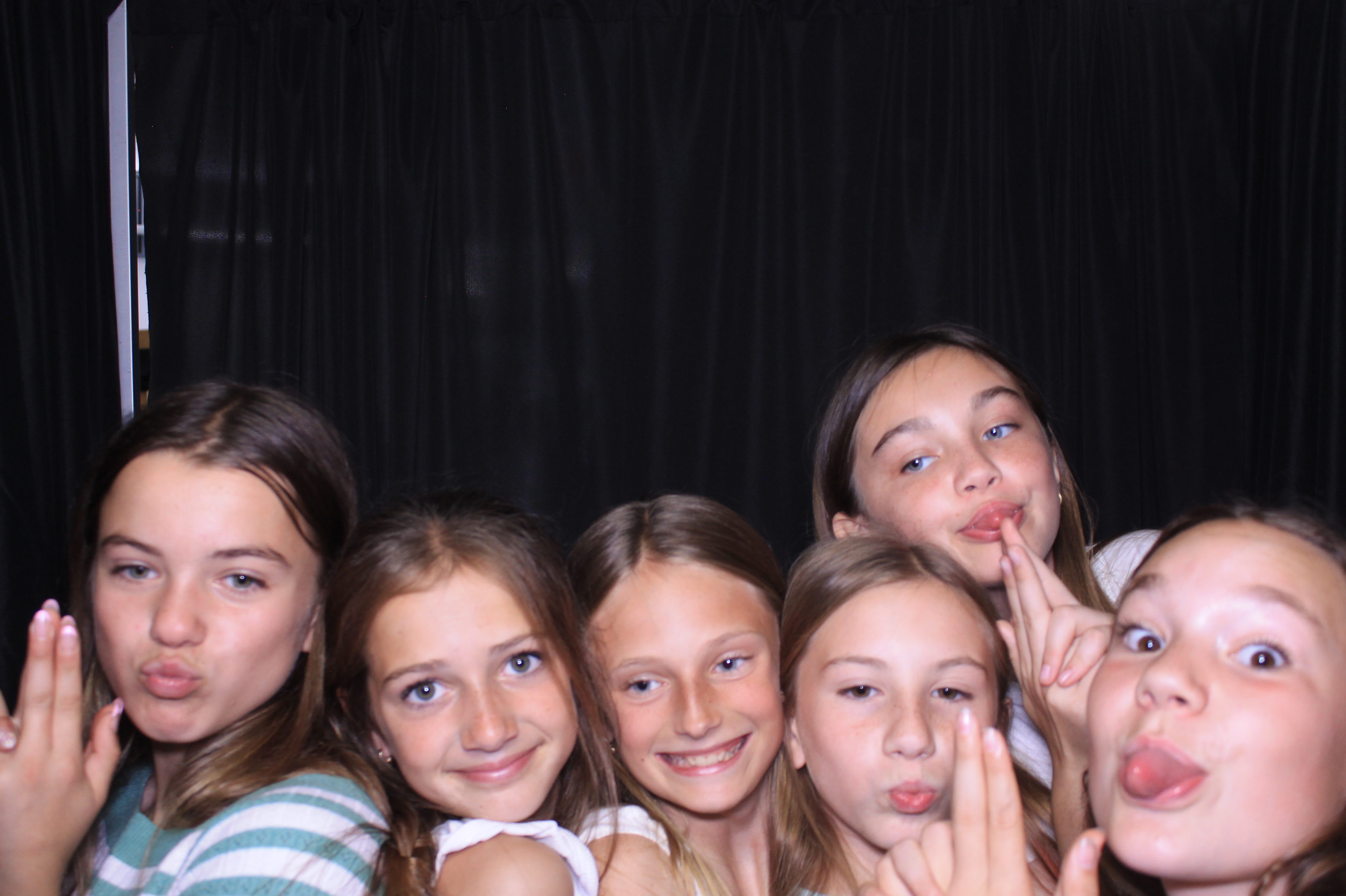 Trebein 5th Grade Sendoff!! | View more photos from the event at gallery.photoboothcincy.com/u/PhotoBoothCincy/Trebein-5th-Grade-Sendoff