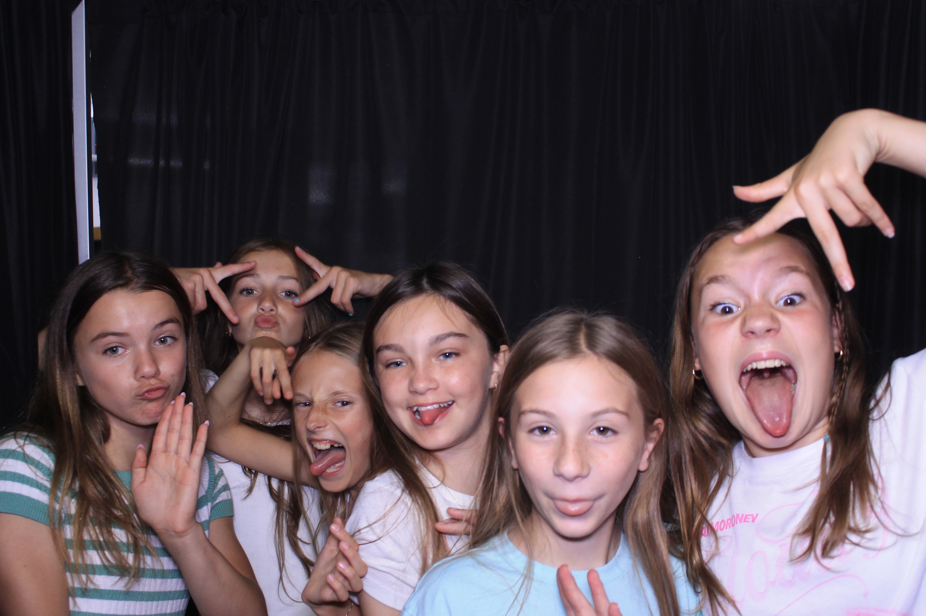 Trebein 5th Grade Sendoff!! | View more photos from the event at gallery.photoboothcincy.com/u/PhotoBoothCincy/Trebein-5th-Grade-Sendoff