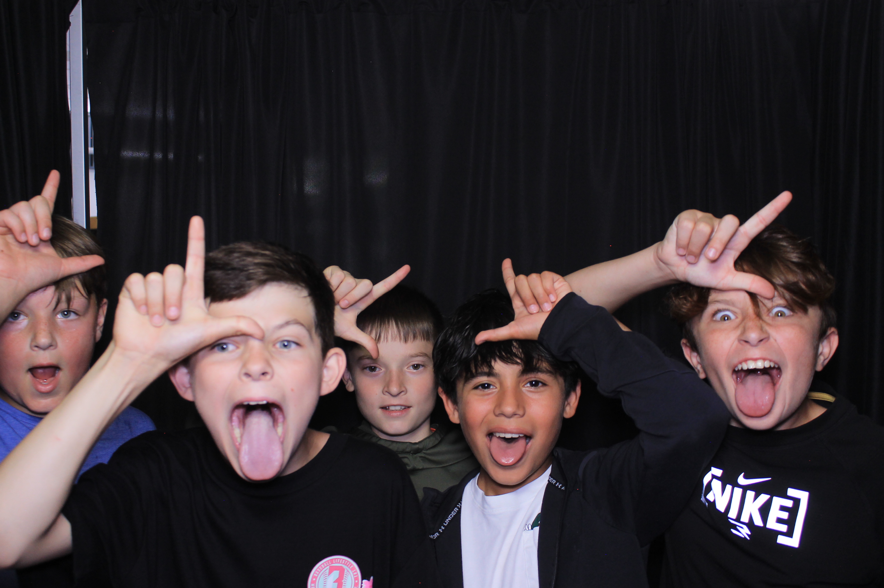 Trebein 5th Grade Sendoff!! | View more photos from the event at gallery.photoboothcincy.com/u/PhotoBoothCincy/Trebein-5th-Grade-Sendoff