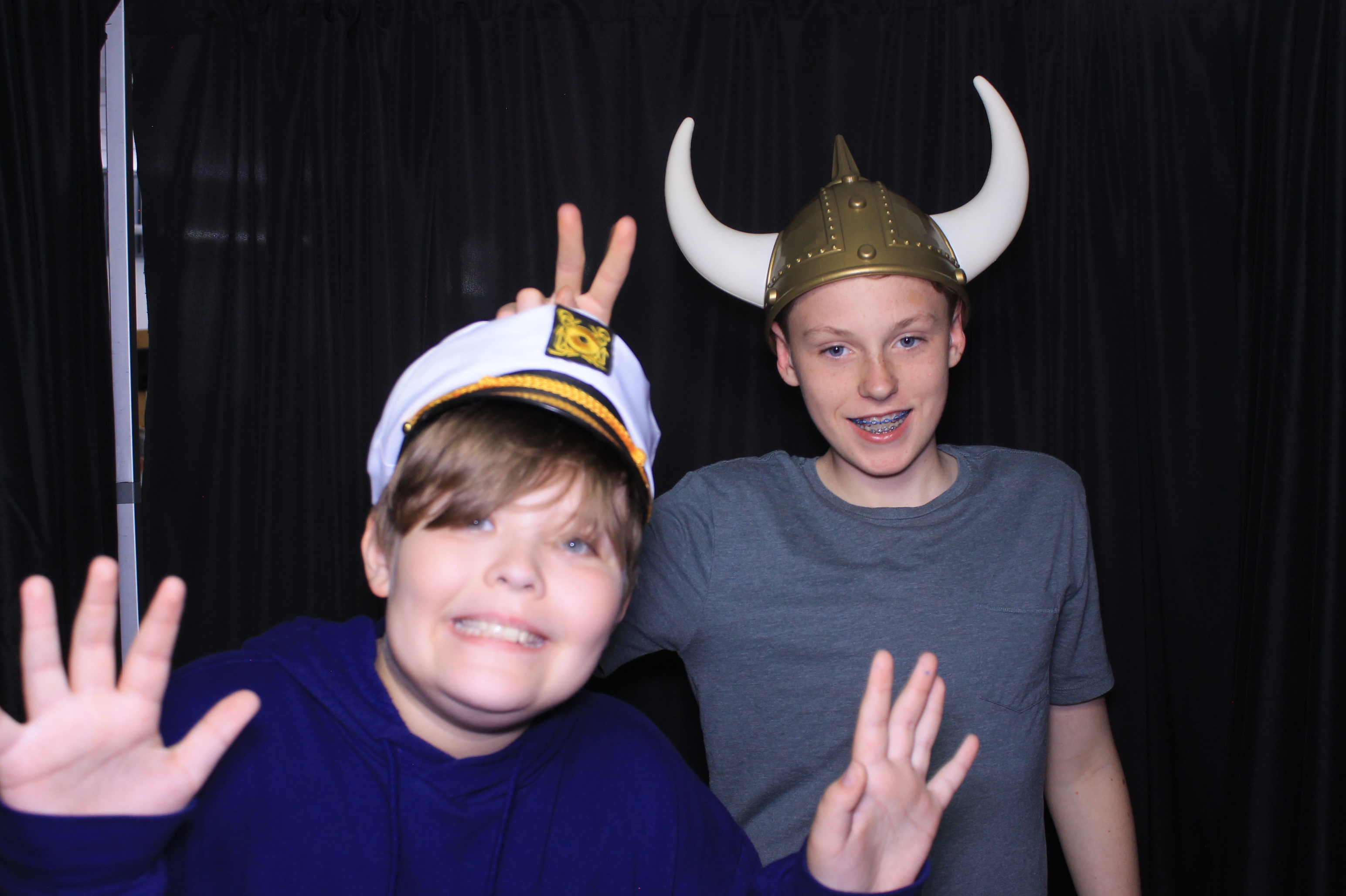 Trebein 5th Grade Sendoff!! | View more photos from the event at gallery.photoboothcincy.com/u/PhotoBoothCincy/Trebein-5th-Grade-Sendoff