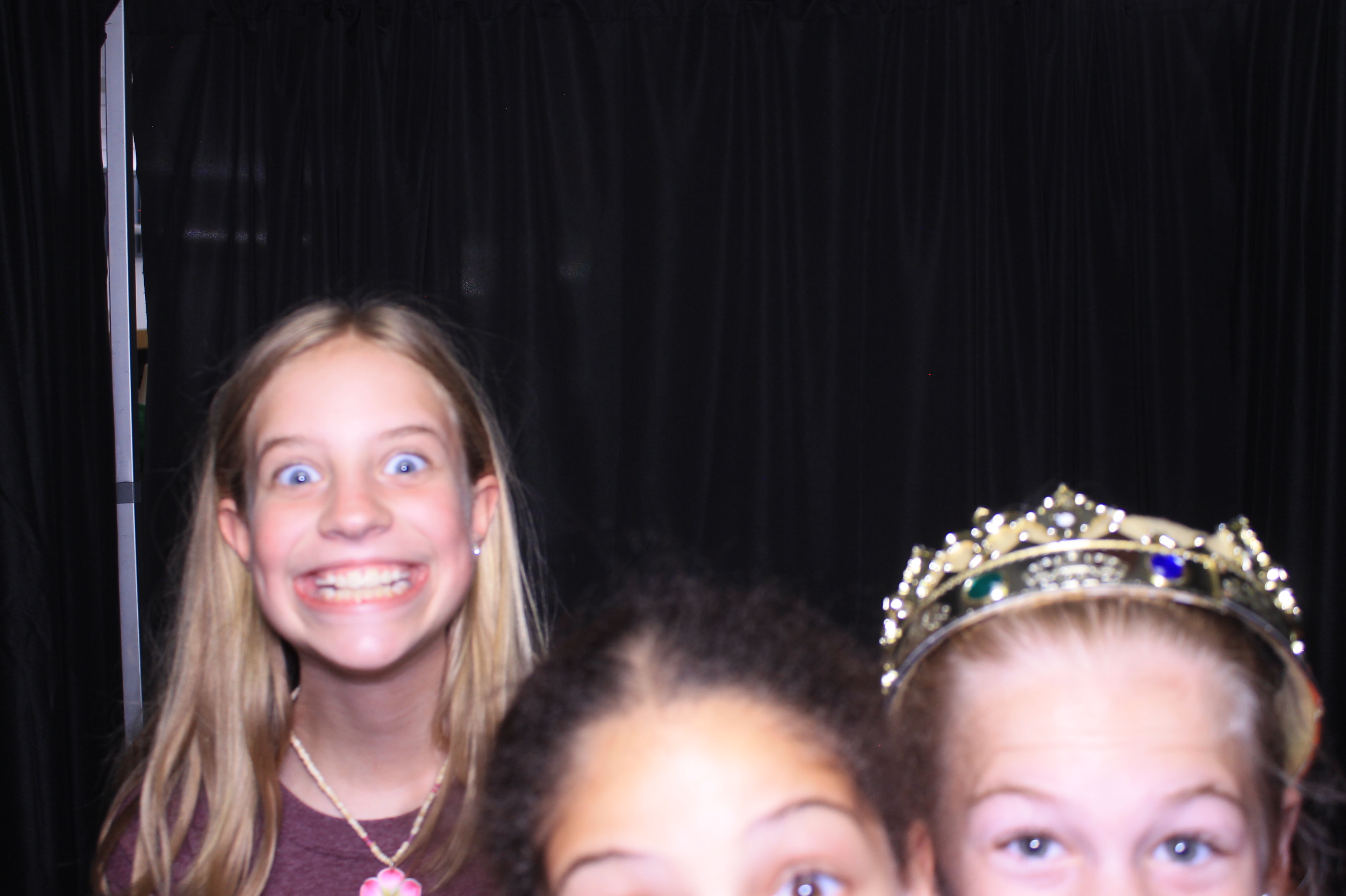 Trebein 5th Grade Sendoff!! | View more photos from the event at gallery.photoboothcincy.com/u/PhotoBoothCincy/Trebein-5th-Grade-Sendoff