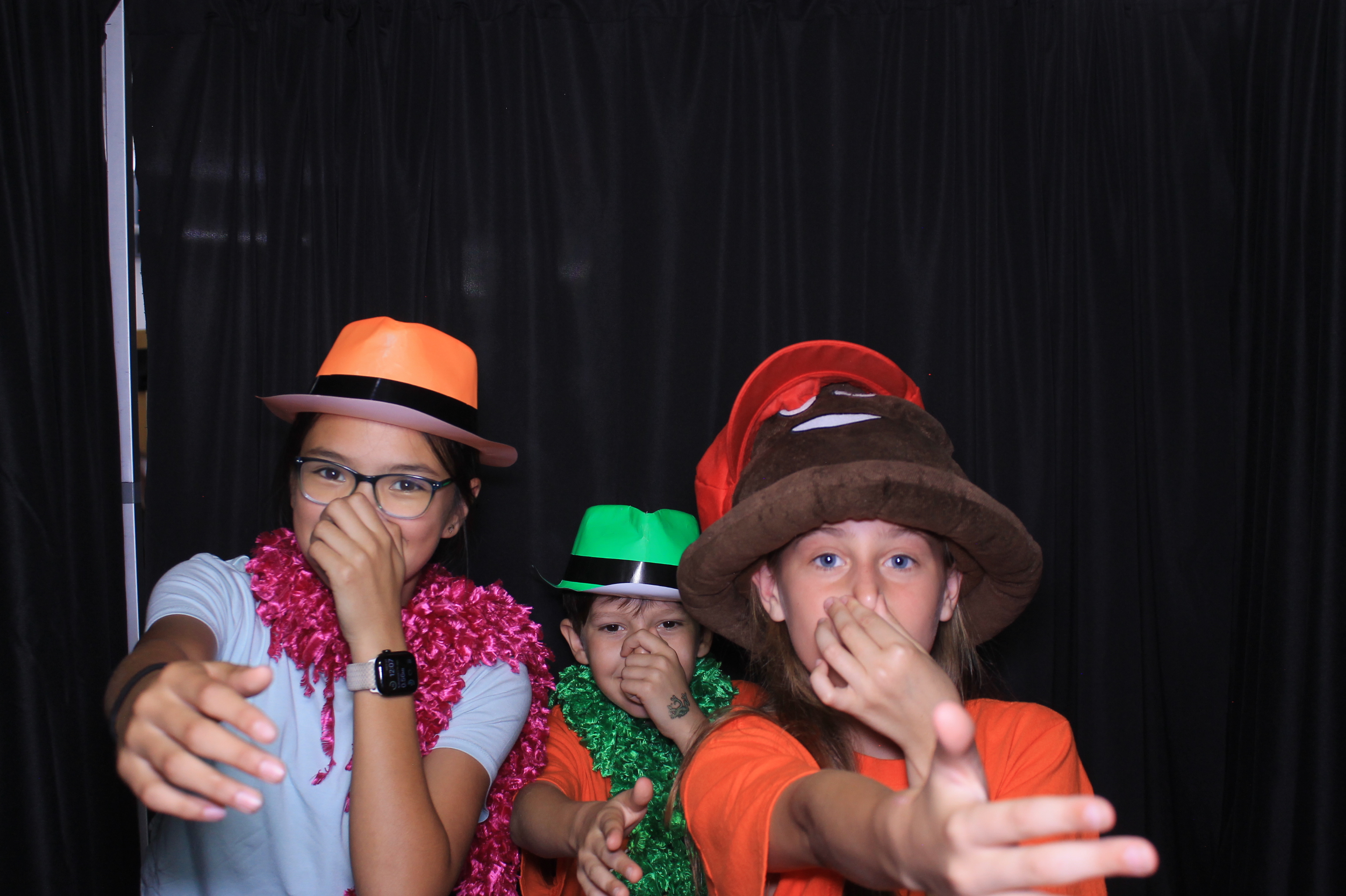 Trebein 5th Grade Sendoff!! | View more photos from the event at gallery.photoboothcincy.com/u/PhotoBoothCincy/Trebein-5th-Grade-Sendoff