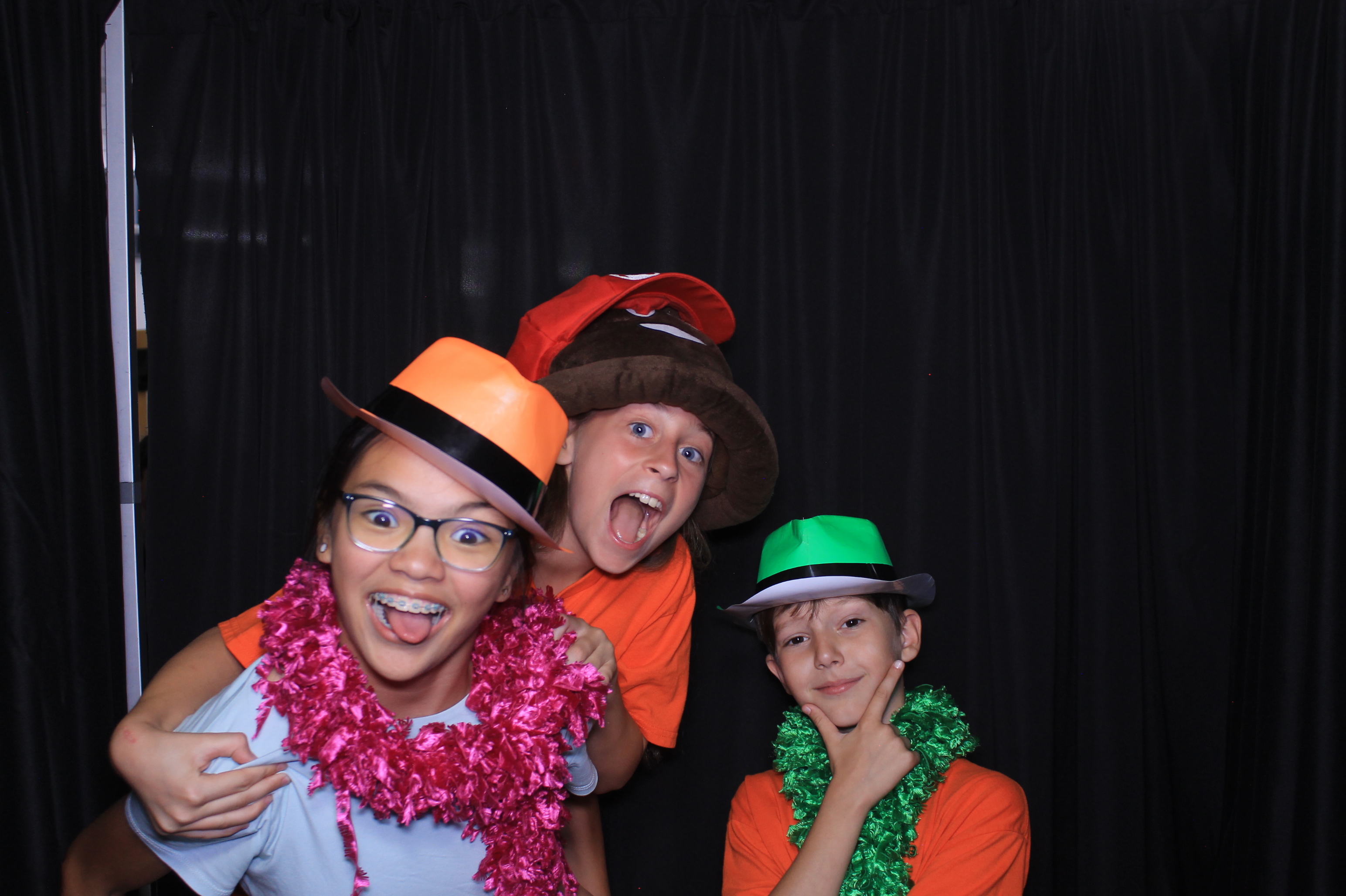 Trebein 5th Grade Sendoff!! | View more photos from the event at gallery.photoboothcincy.com/u/PhotoBoothCincy/Trebein-5th-Grade-Sendoff