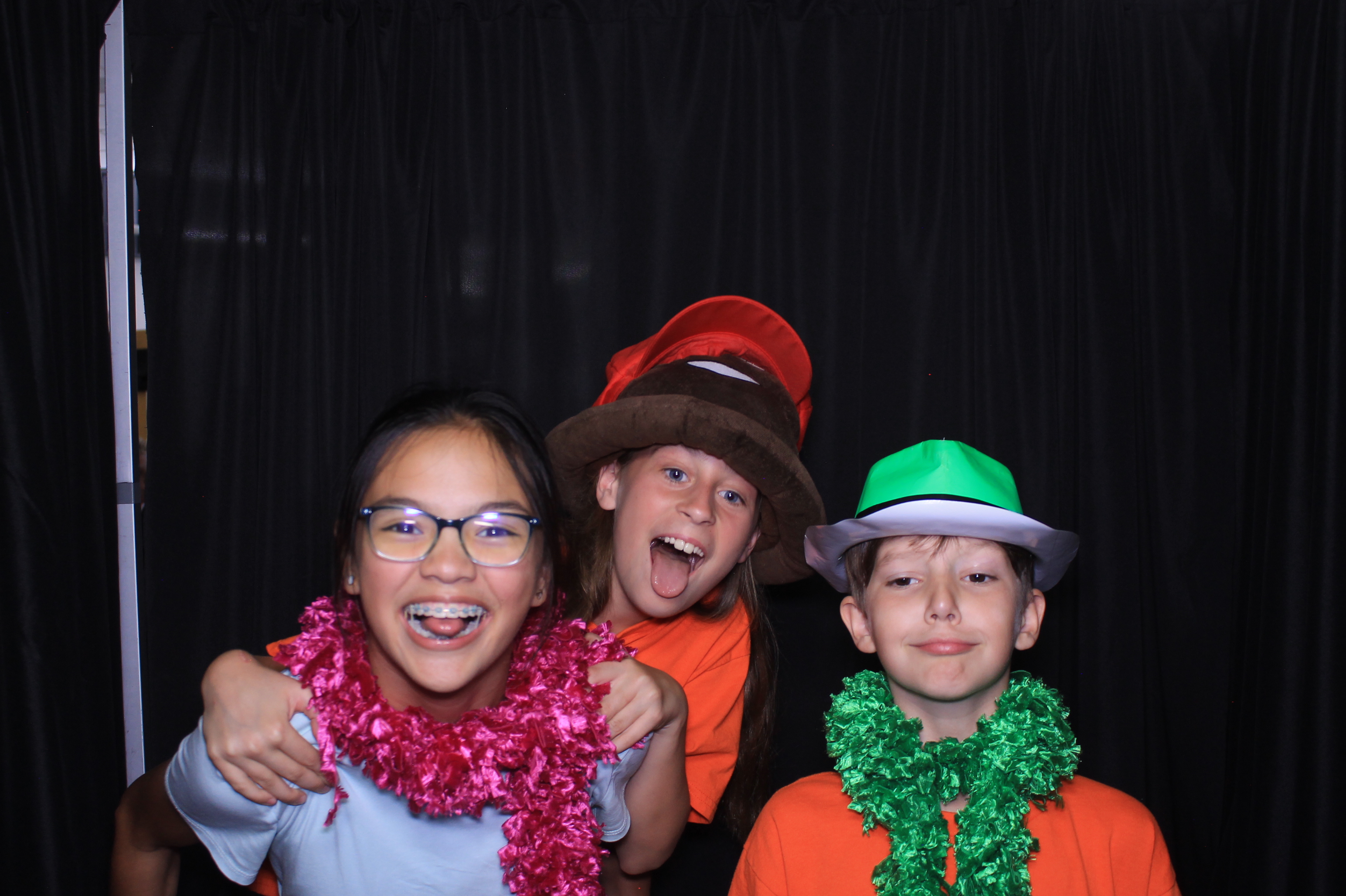 Trebein 5th Grade Sendoff!! | View more photos from the event at gallery.photoboothcincy.com/u/PhotoBoothCincy/Trebein-5th-Grade-Sendoff