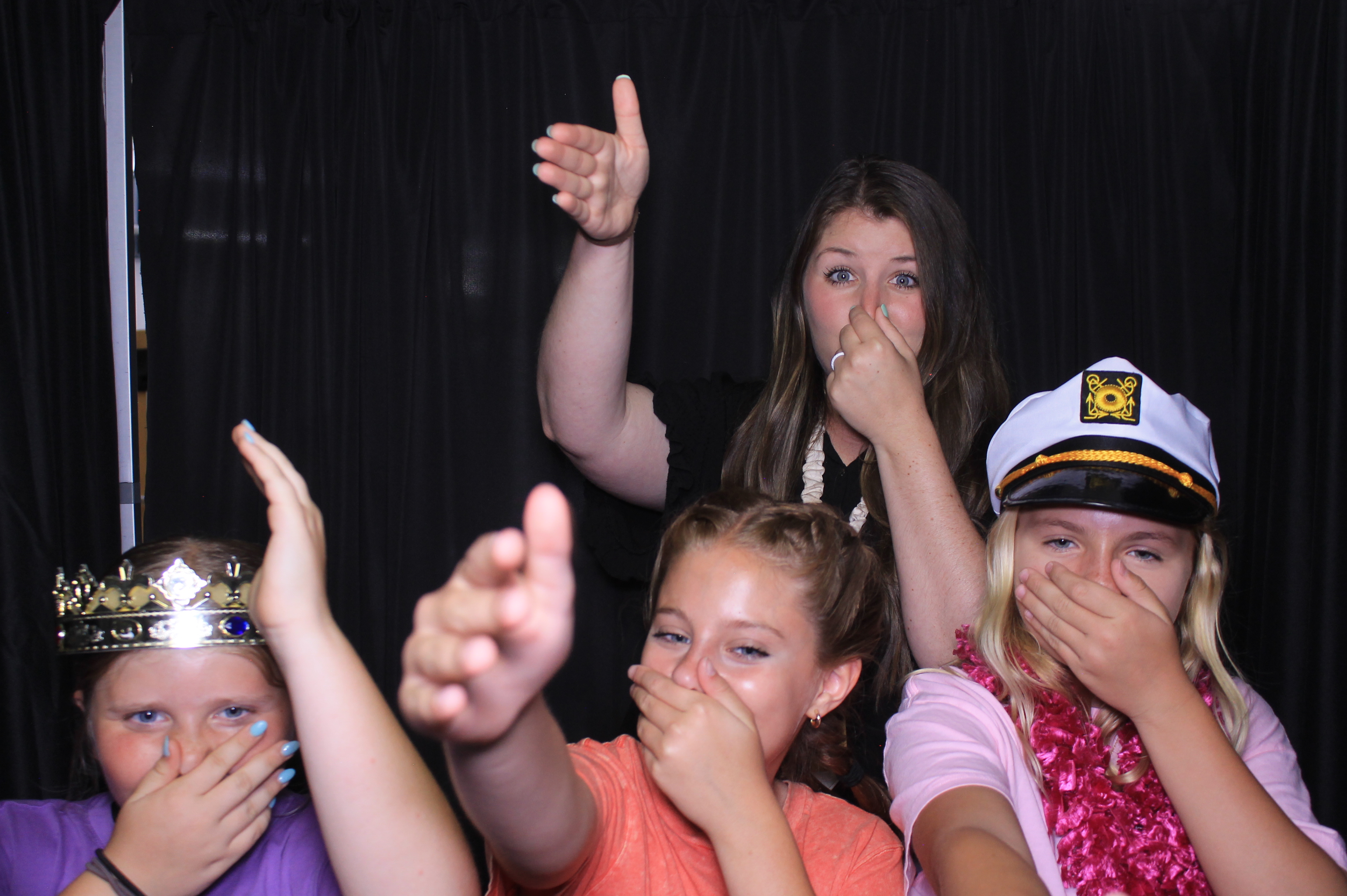 Trebein 5th Grade Sendoff!! | View more photos from the event at gallery.photoboothcincy.com/u/PhotoBoothCincy/Trebein-5th-Grade-Sendoff