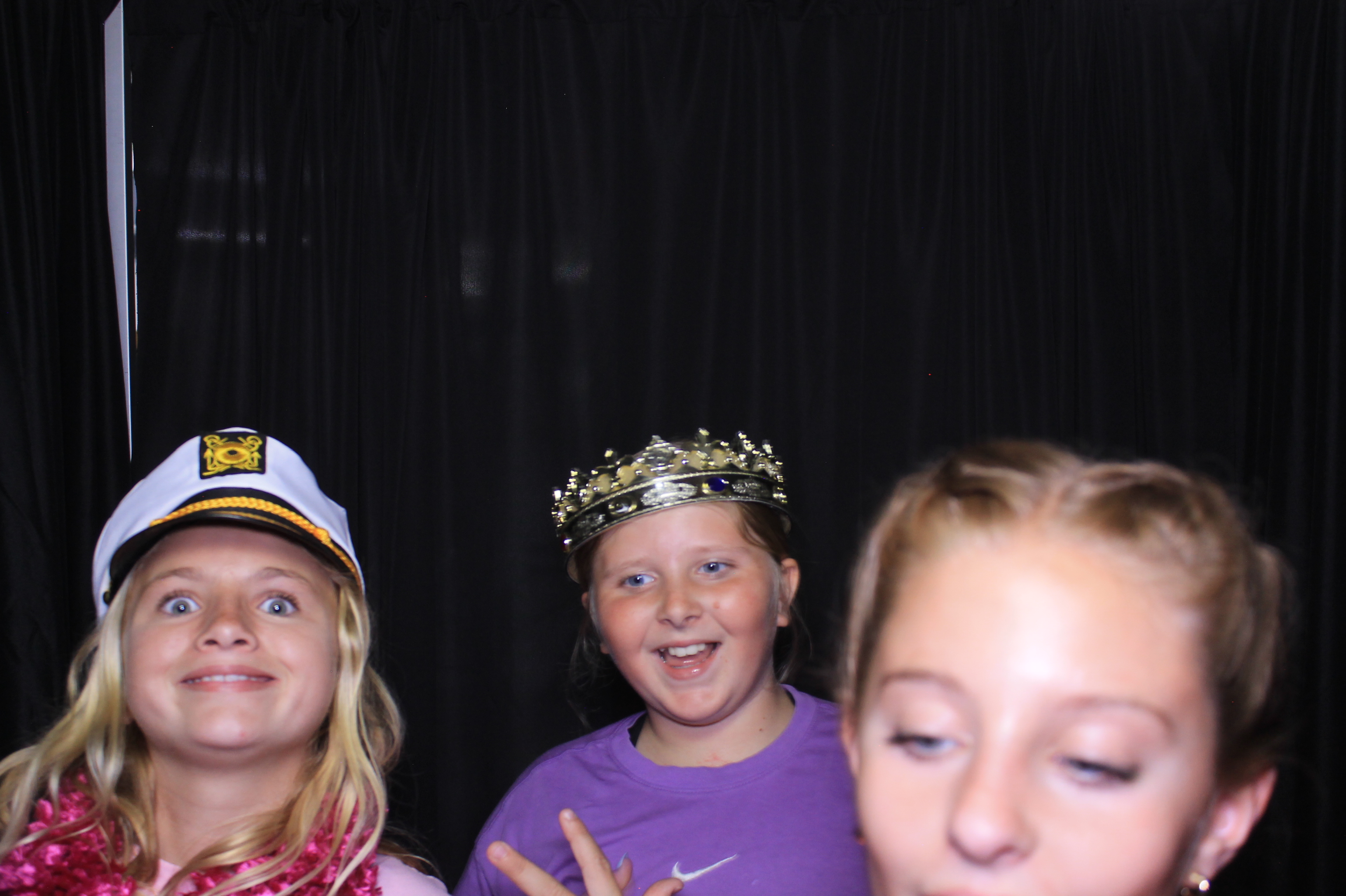 Trebein 5th Grade Sendoff!! | View more photos from the event at gallery.photoboothcincy.com/u/PhotoBoothCincy/Trebein-5th-Grade-Sendoff