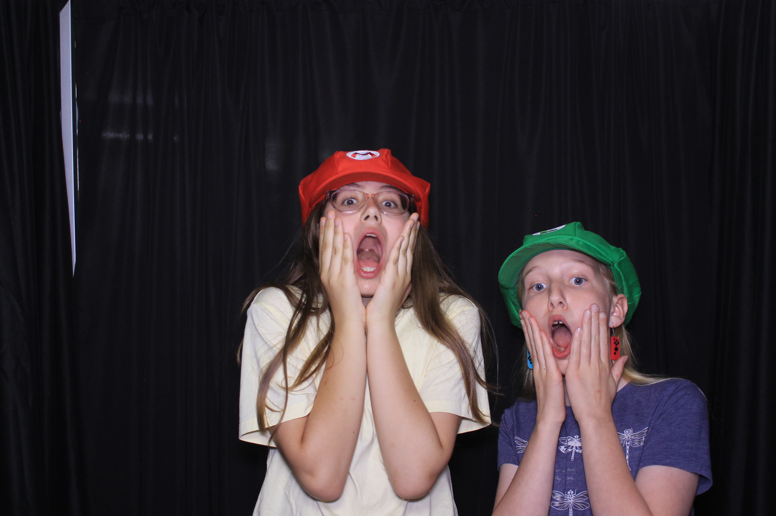Trebein 5th Grade Sendoff!! | View more photos from the event at gallery.photoboothcincy.com/u/PhotoBoothCincy/Trebein-5th-Grade-Sendoff