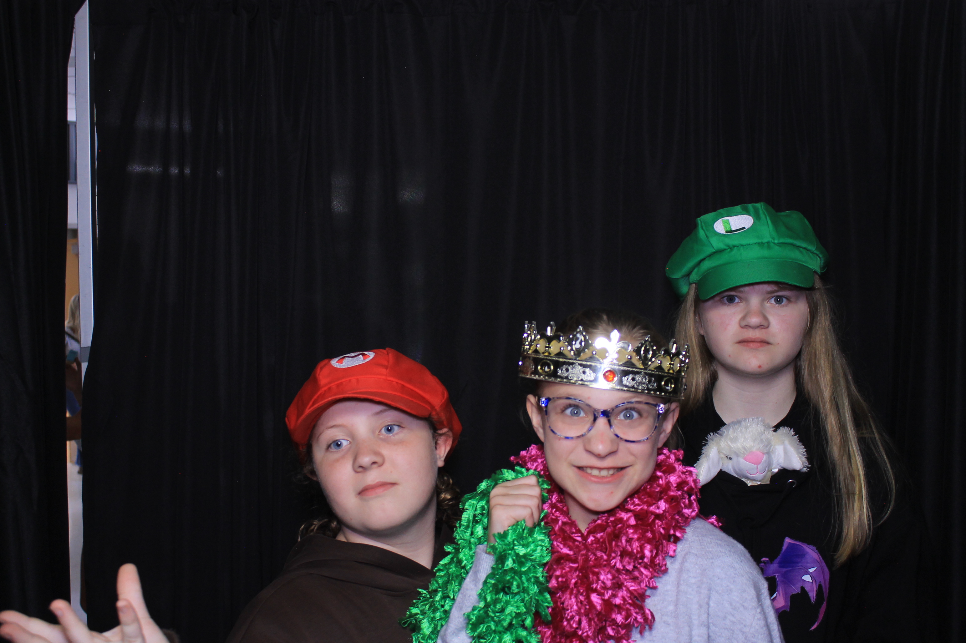 Trebein 5th Grade Sendoff!! | View more photos from the event at gallery.photoboothcincy.com/u/PhotoBoothCincy/Trebein-5th-Grade-Sendoff