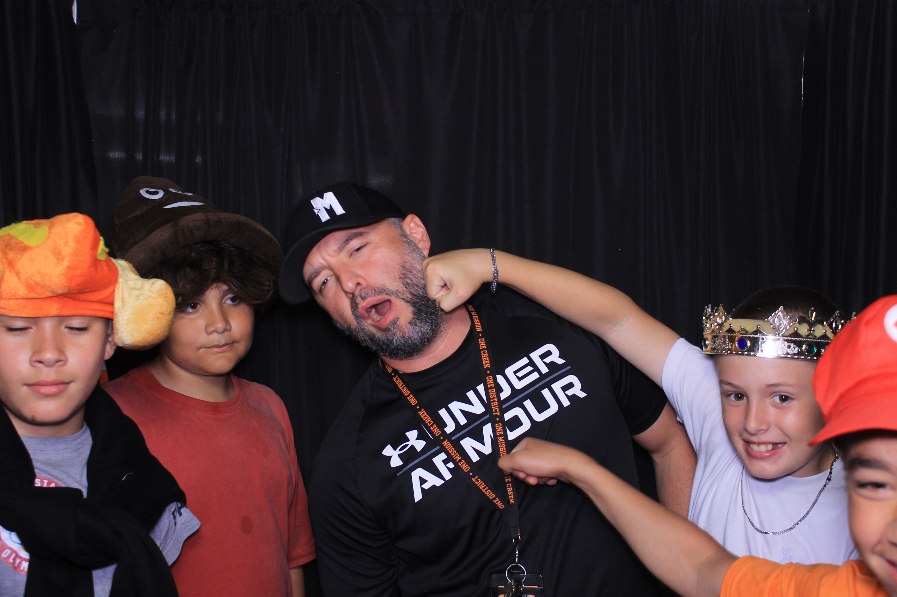 Trebein 5th Grade Sendoff!! | View more photos from the event at gallery.photoboothcincy.com/u/PhotoBoothCincy/Trebein-5th-Grade-Sendoff