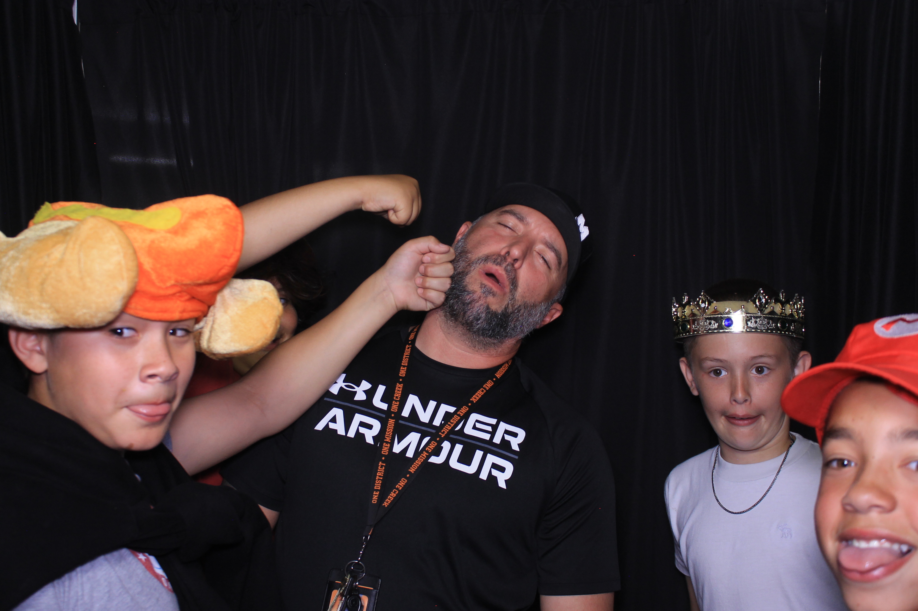 Trebein 5th Grade Sendoff!! | View more photos from the event at gallery.photoboothcincy.com/u/PhotoBoothCincy/Trebein-5th-Grade-Sendoff