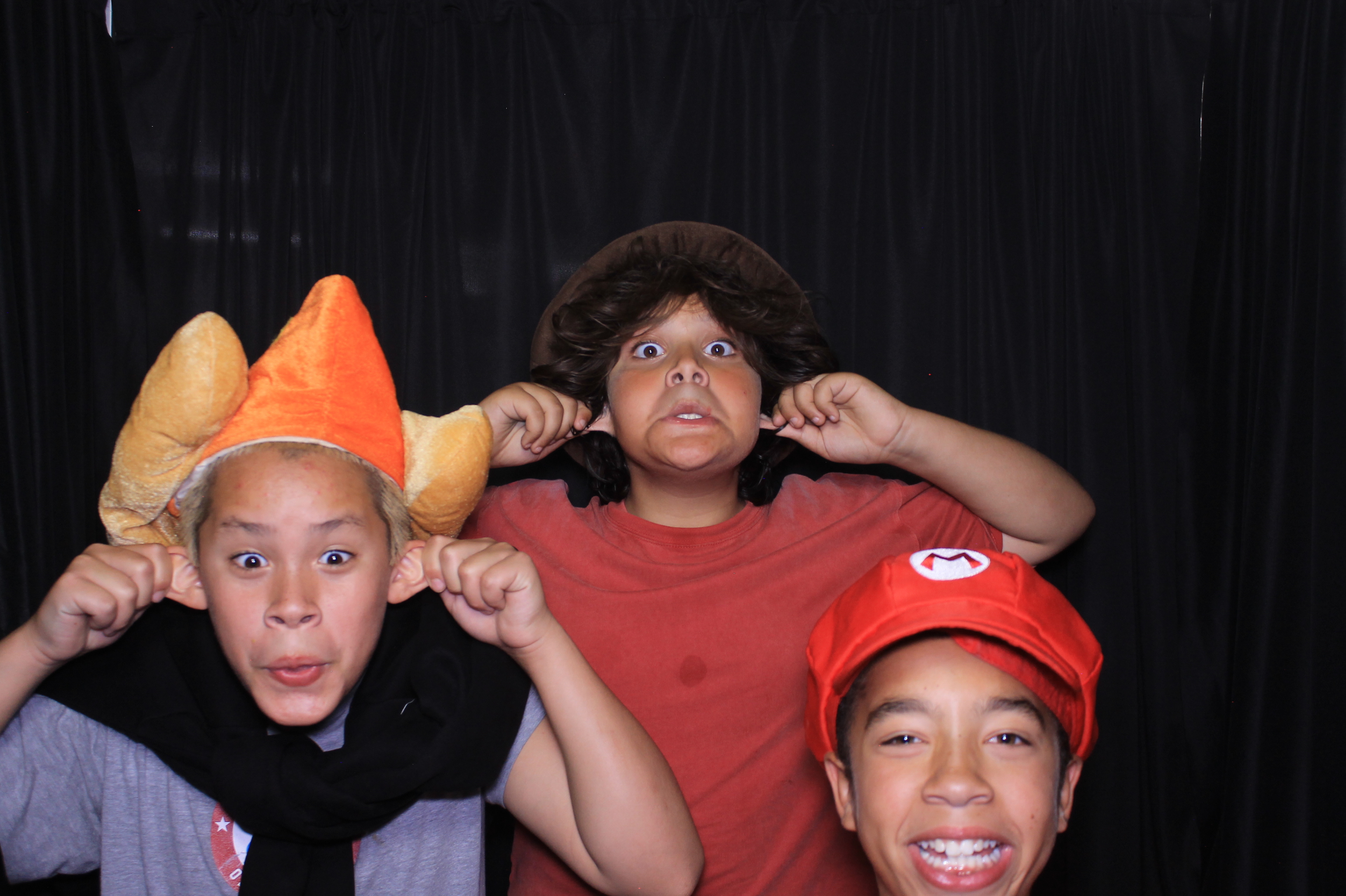 Trebein 5th Grade Sendoff!! | View more photos from the event at gallery.photoboothcincy.com/u/PhotoBoothCincy/Trebein-5th-Grade-Sendoff