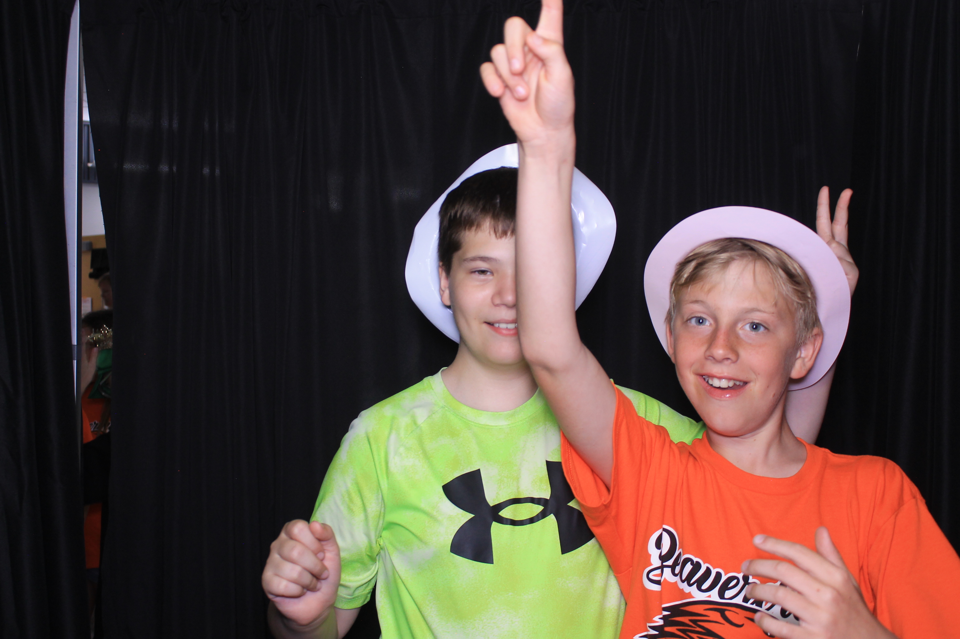 Trebein 5th Grade Sendoff!! | View more photos from the event at gallery.photoboothcincy.com/u/PhotoBoothCincy/Trebein-5th-Grade-Sendoff