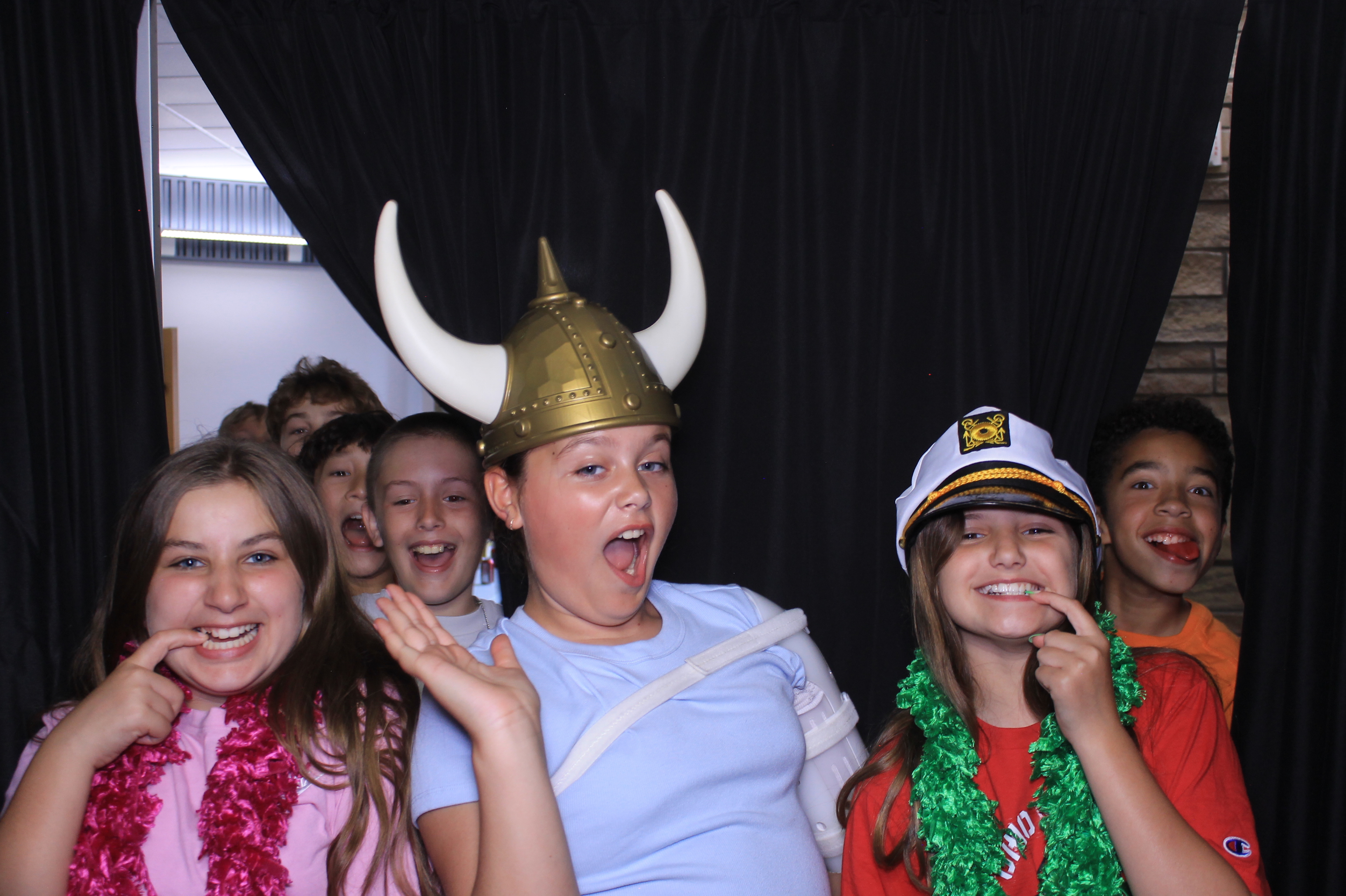 Trebein 5th Grade Sendoff!! | View more photos from the event at gallery.photoboothcincy.com/u/PhotoBoothCincy/Trebein-5th-Grade-Sendoff
