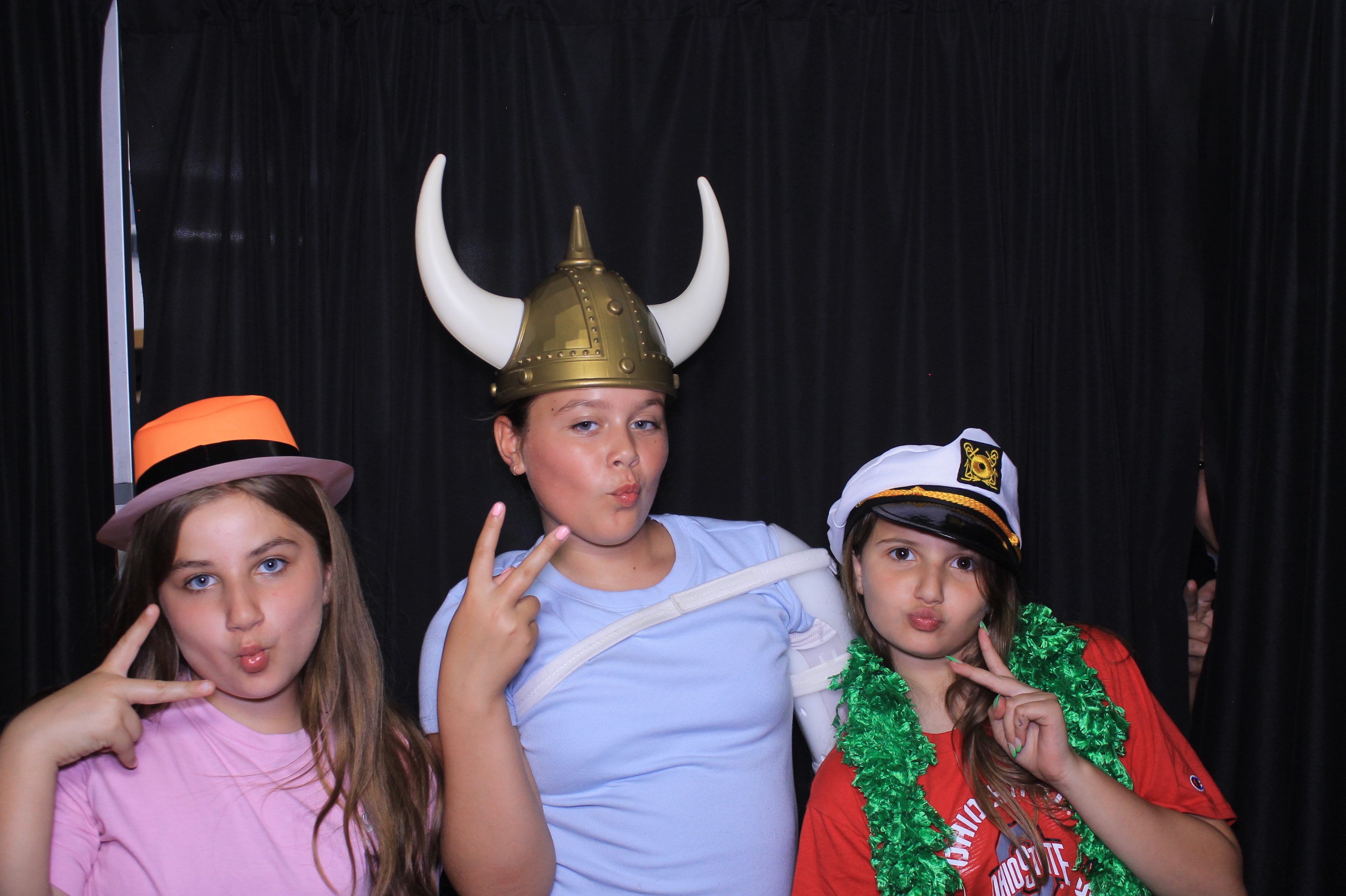 Trebein 5th Grade Sendoff!! | View more photos from the event at gallery.photoboothcincy.com/u/PhotoBoothCincy/Trebein-5th-Grade-Sendoff