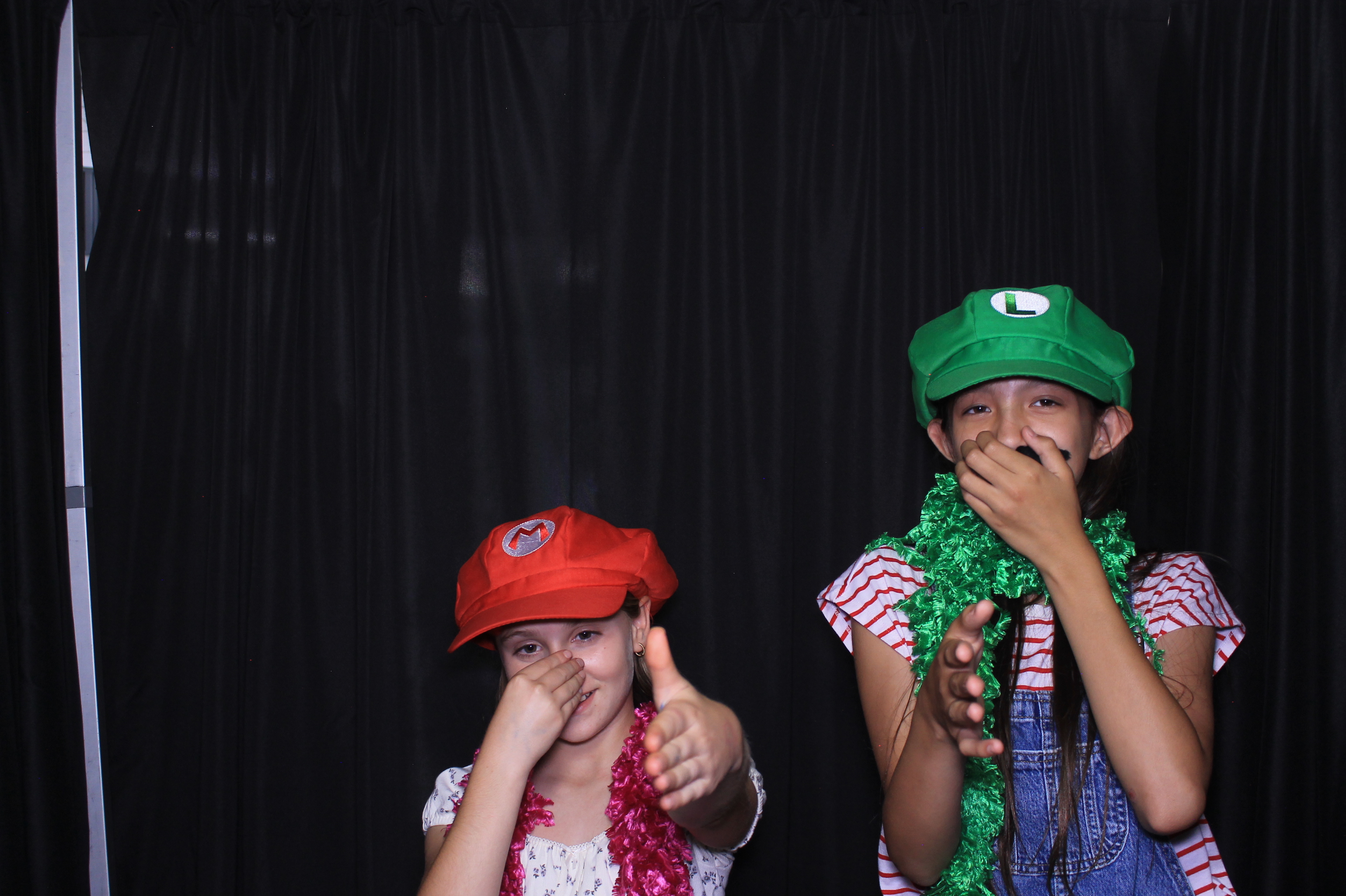 Trebein 5th Grade Sendoff!! | View more photos from the event at gallery.photoboothcincy.com/u/PhotoBoothCincy/Trebein-5th-Grade-Sendoff