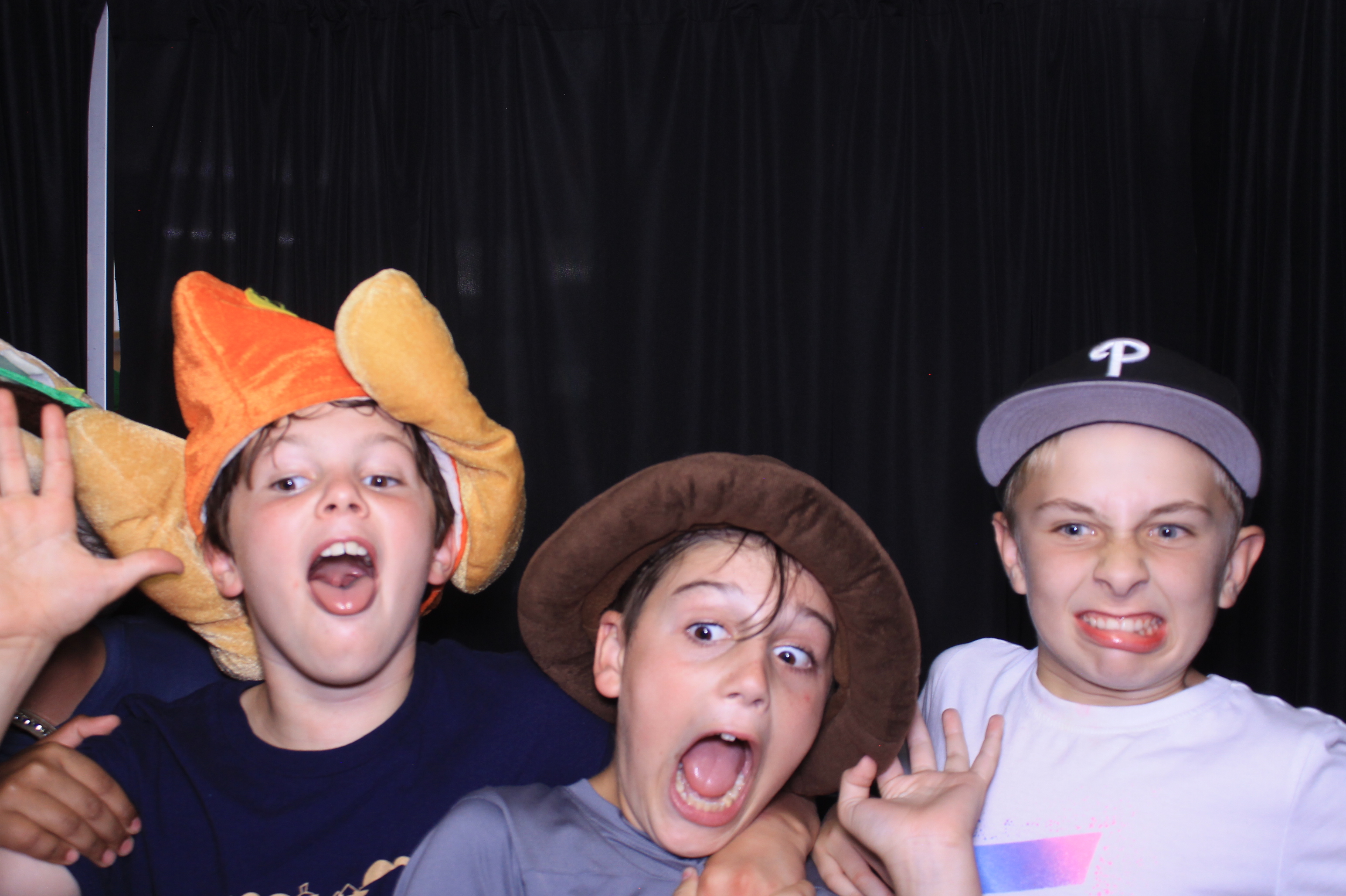 Trebein 5th Grade Sendoff!! | View more photos from the event at gallery.photoboothcincy.com/u/PhotoBoothCincy/Trebein-5th-Grade-Sendoff