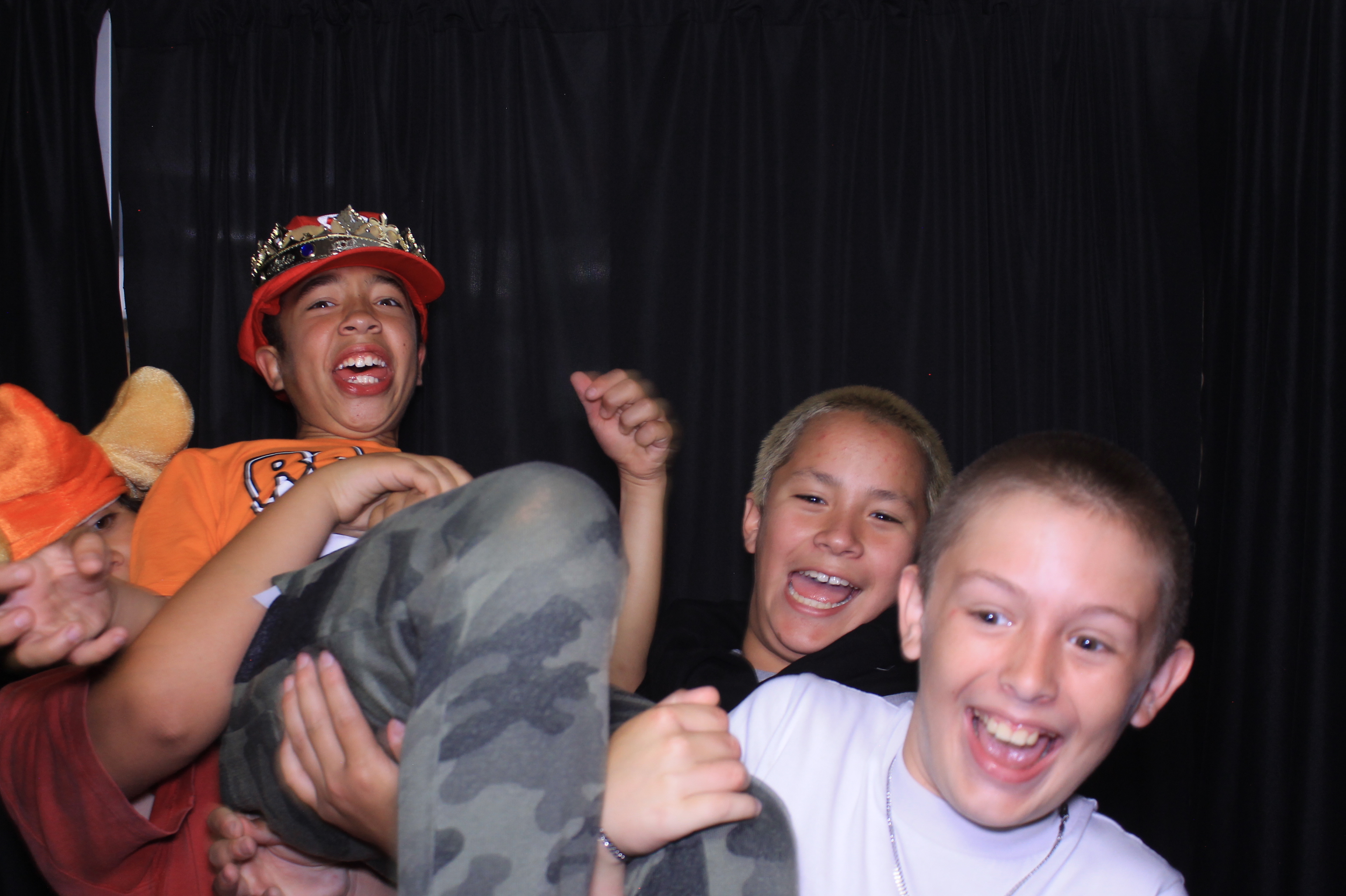Trebein 5th Grade Sendoff!! | View more photos from the event at gallery.photoboothcincy.com/u/PhotoBoothCincy/Trebein-5th-Grade-Sendoff