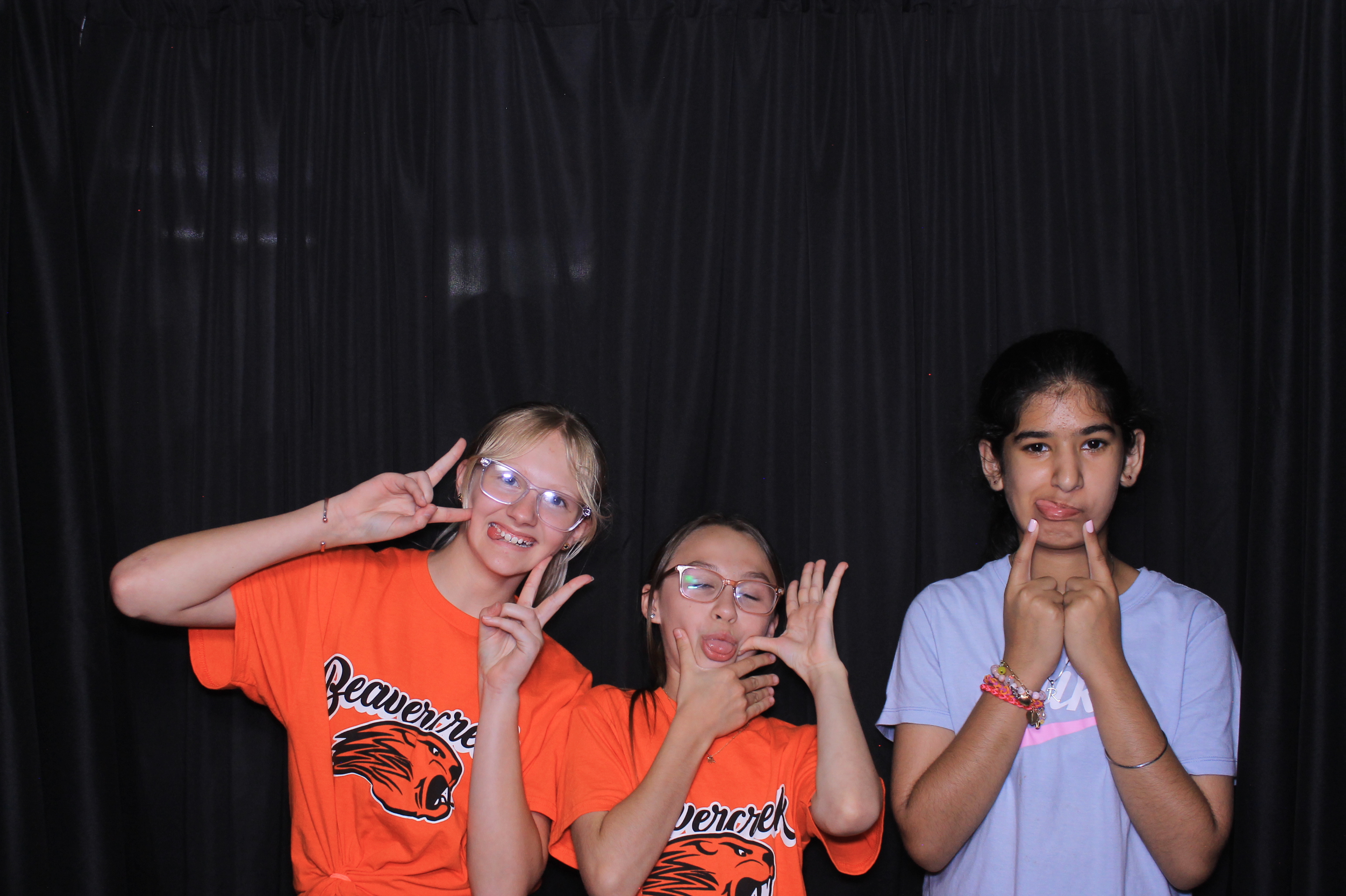 Trebein 5th Grade Sendoff!! | View more photos from the event at gallery.photoboothcincy.com/u/PhotoBoothCincy/Trebein-5th-Grade-Sendoff