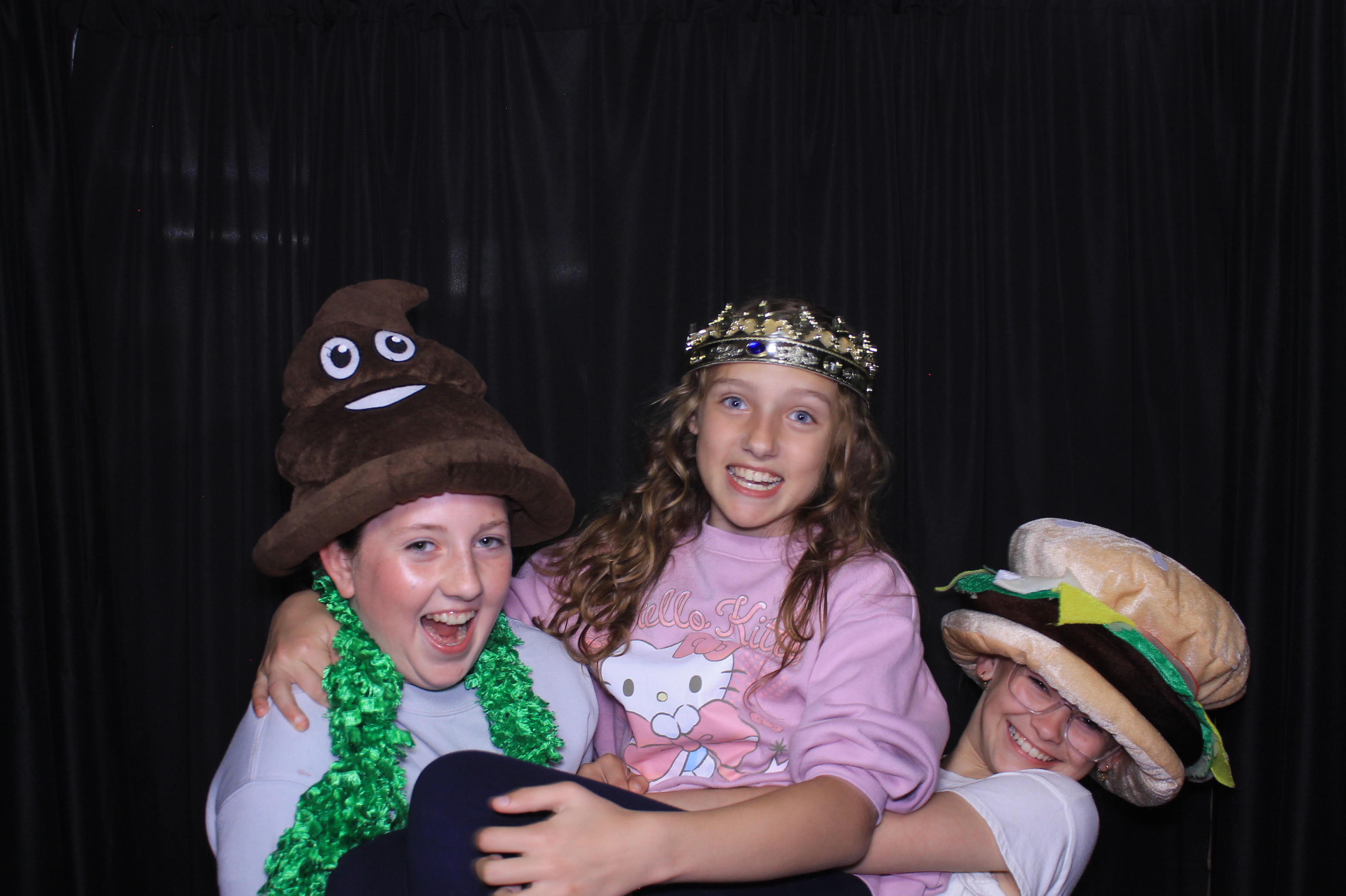 Trebein 5th Grade Sendoff!! | View more photos from the event at gallery.photoboothcincy.com/u/PhotoBoothCincy/Trebein-5th-Grade-Sendoff