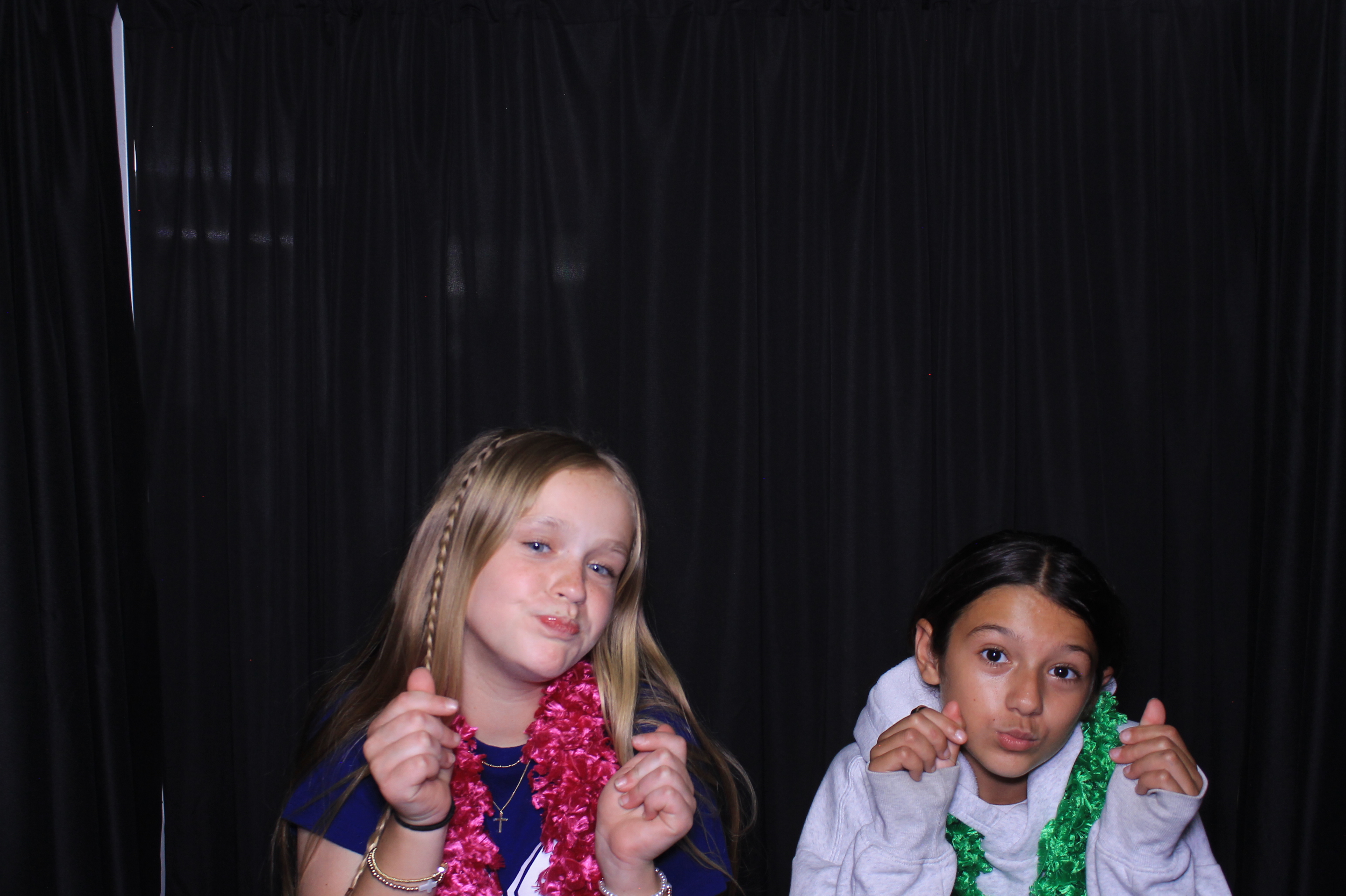 Trebein 5th Grade Sendoff!! | View more photos from the event at gallery.photoboothcincy.com/u/PhotoBoothCincy/Trebein-5th-Grade-Sendoff
