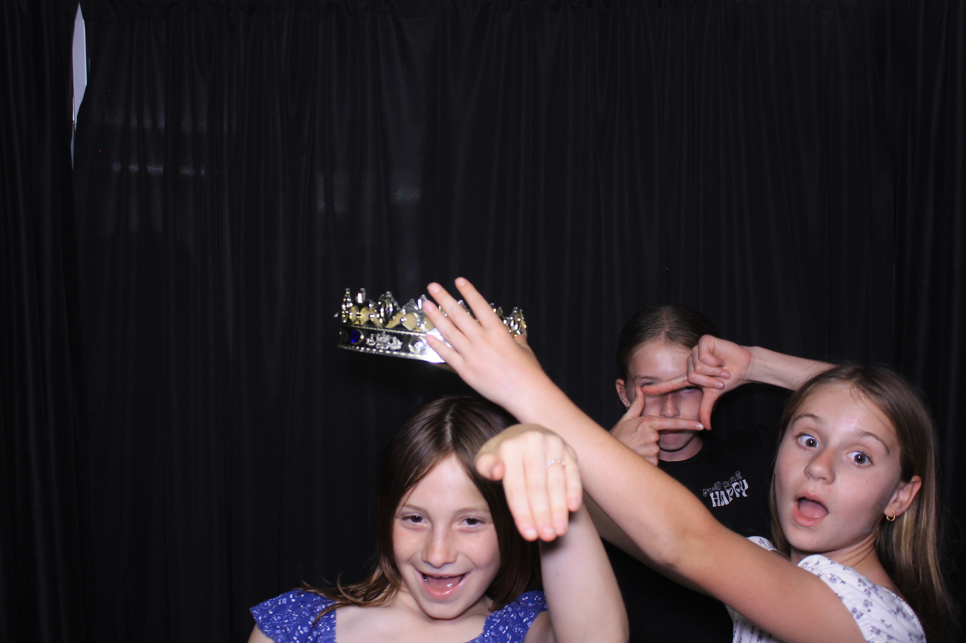 Trebein 5th Grade Sendoff!! | View more photos from the event at gallery.photoboothcincy.com/u/PhotoBoothCincy/Trebein-5th-Grade-Sendoff
