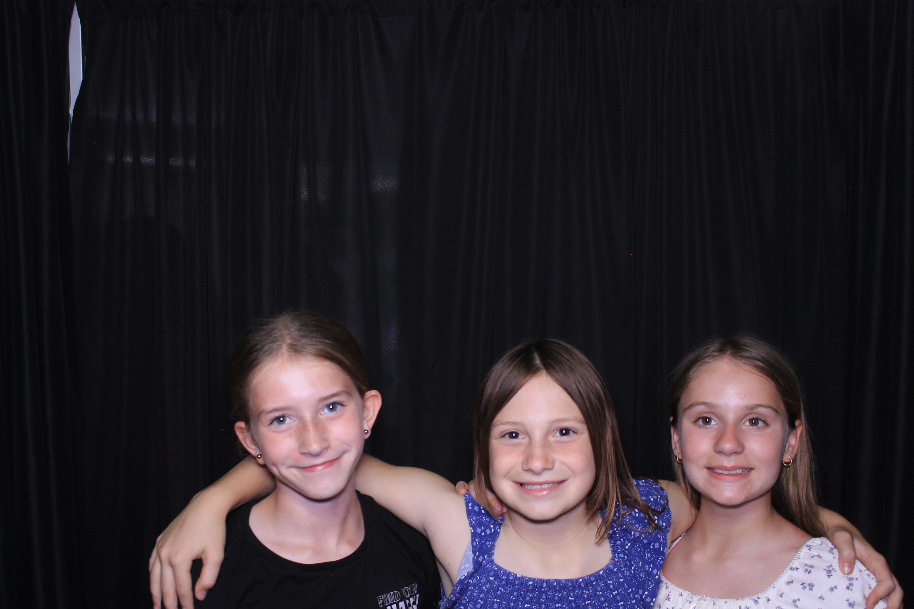 Trebein 5th Grade Sendoff!! | View more photos from the event at gallery.photoboothcincy.com/u/PhotoBoothCincy/Trebein-5th-Grade-Sendoff