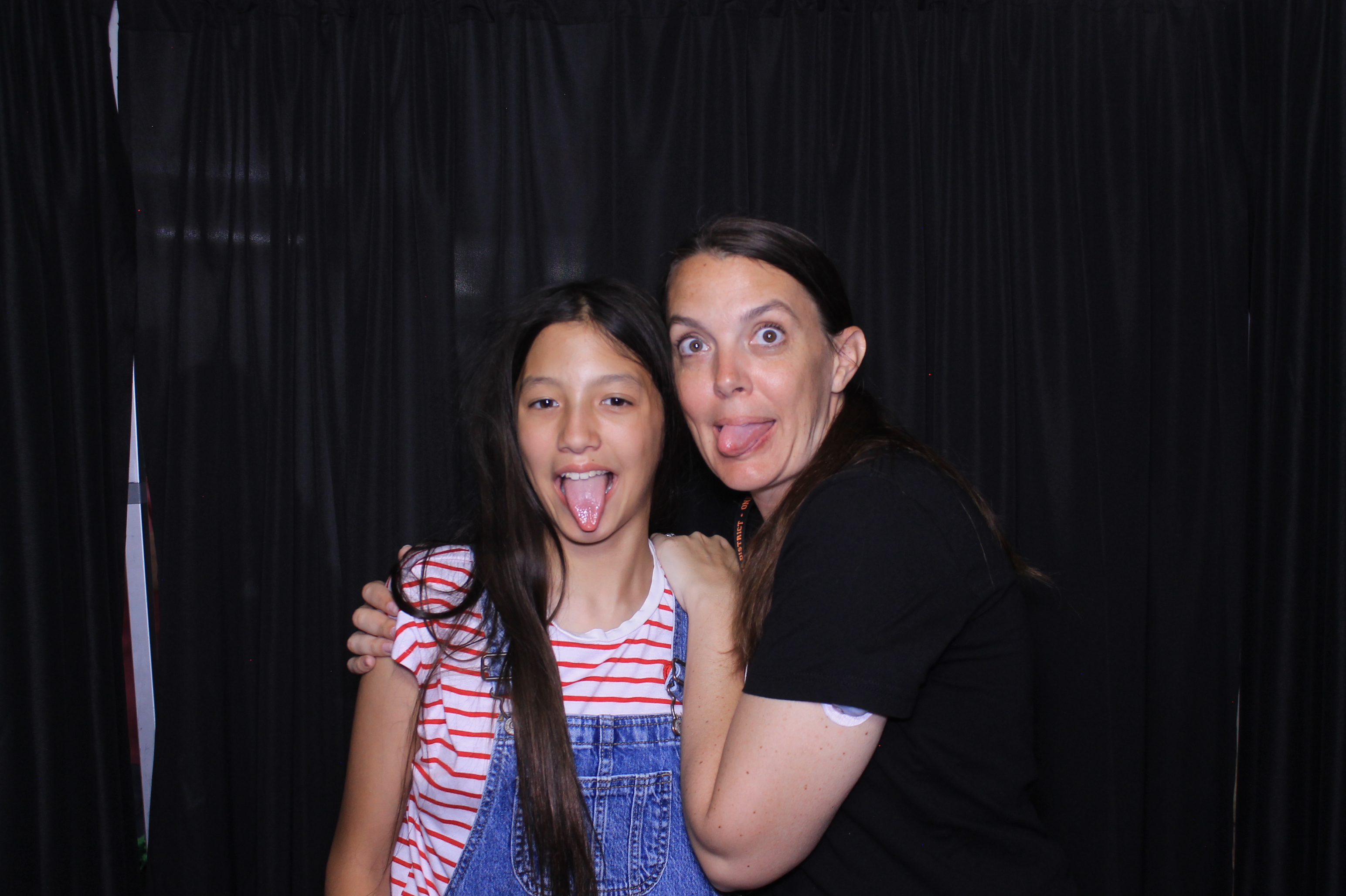 Trebein 5th Grade Sendoff!! | View more photos from the event at gallery.photoboothcincy.com/u/PhotoBoothCincy/Trebein-5th-Grade-Sendoff