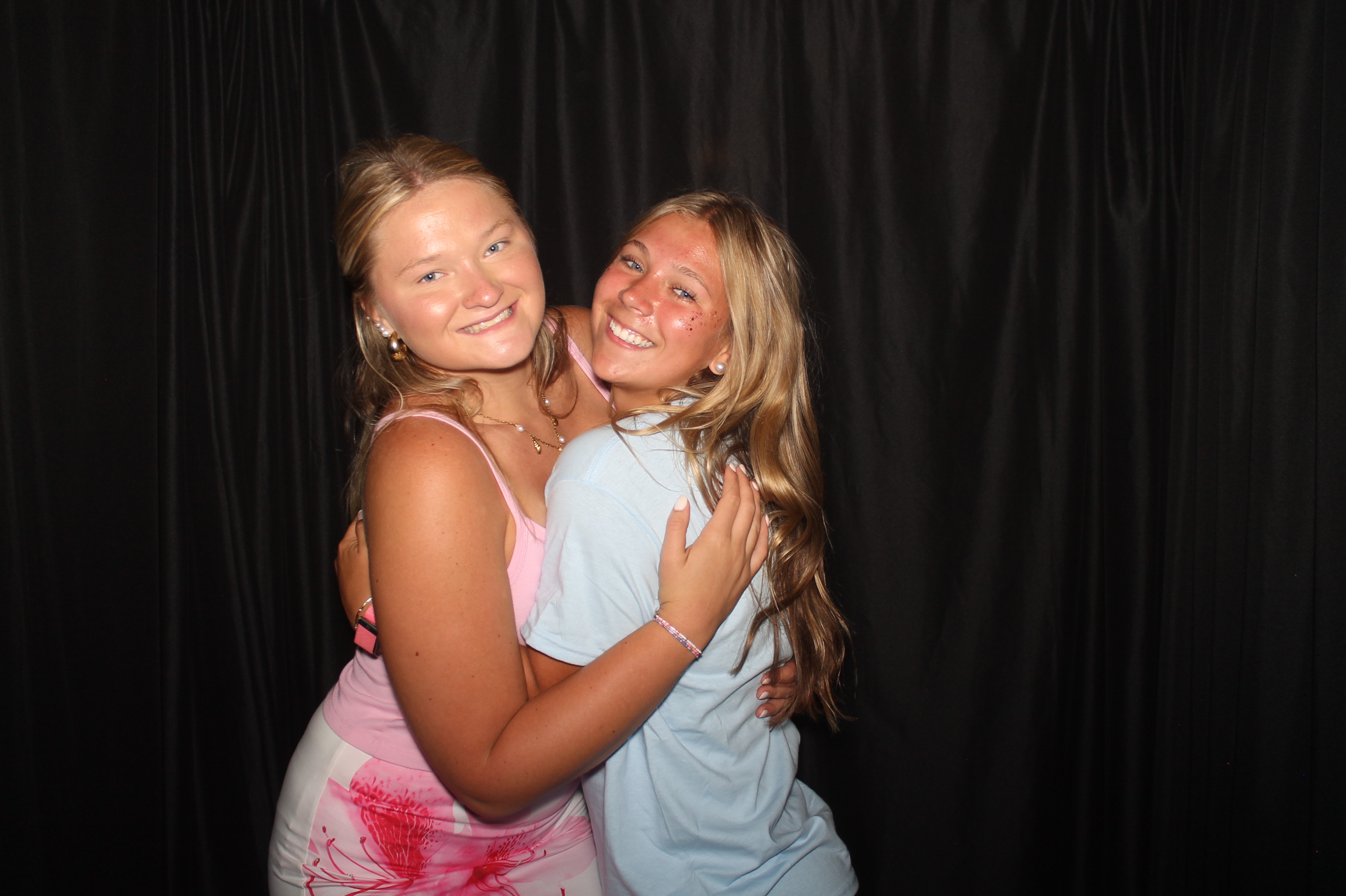 Tri Delta Bid Day | View more photos from the event at gallery.photoboothcincy.com/u/PhotoBoothCincy/Tri-Delta-Bid-Day-1