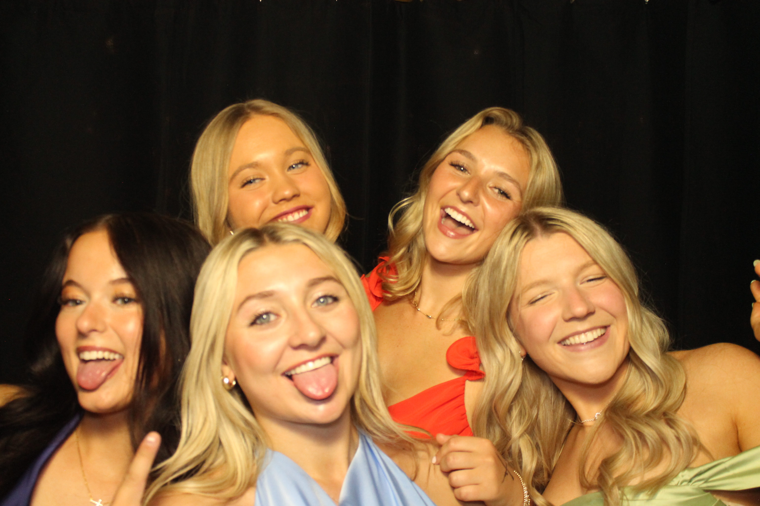 Tri Delta Formal | View more photos from the event at gallery.photoboothcincy.com/u/PhotoBoothCincy/Tri-Delta-Formal