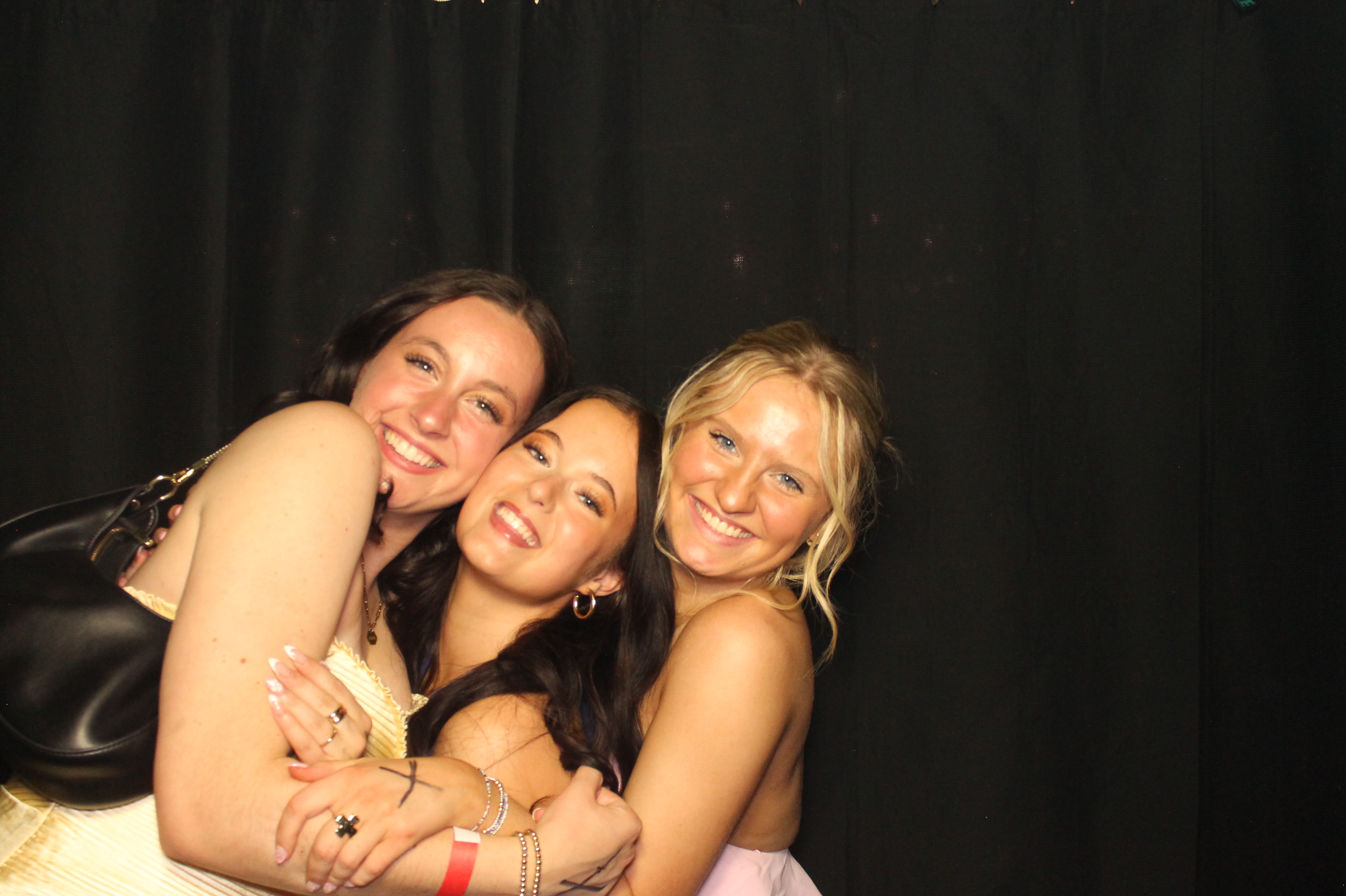 Tri Delta Formal | View more photos from the event at gallery.photoboothcincy.com/u/PhotoBoothCincy/Tri-Delta-Formal