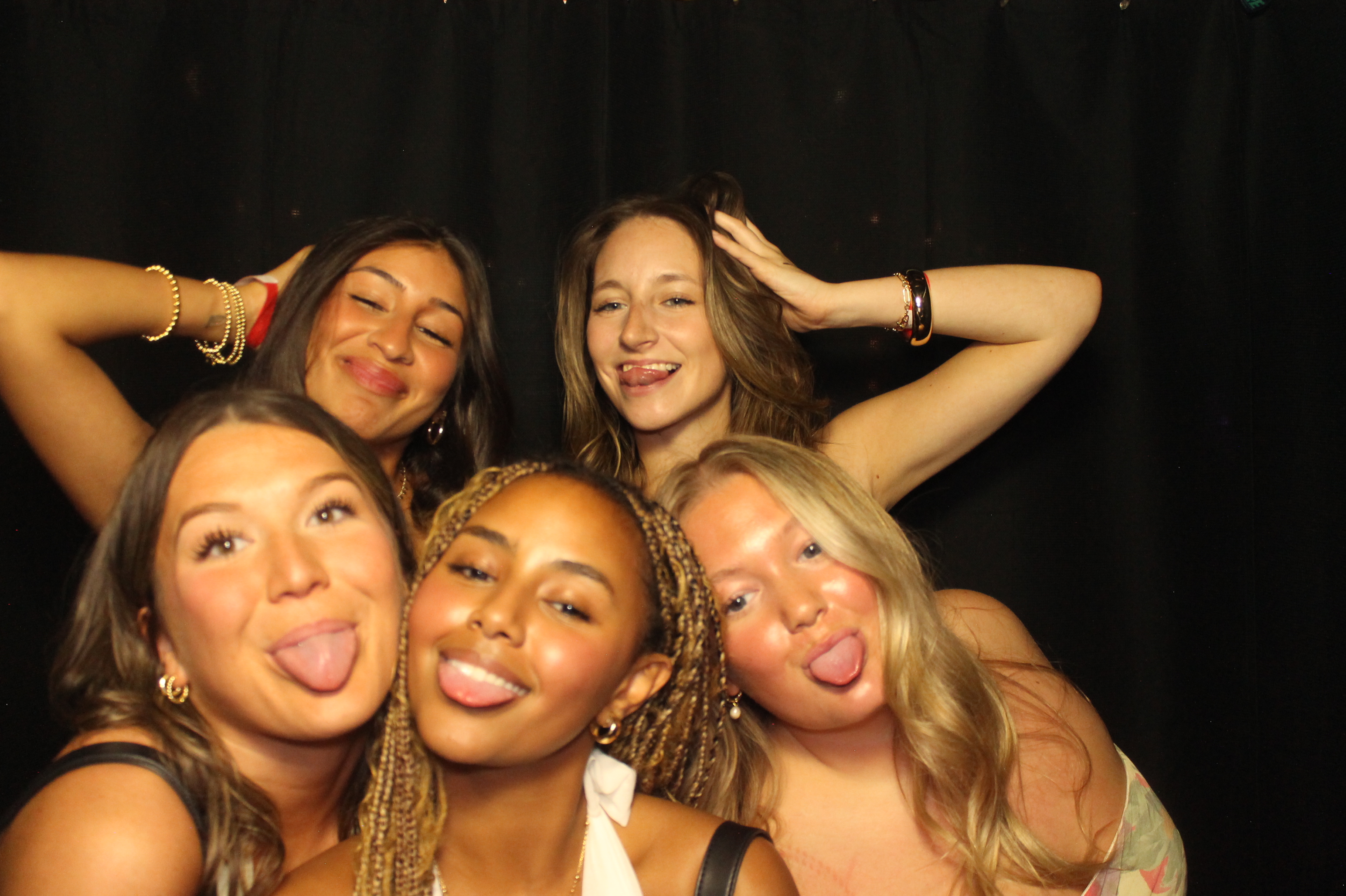 Tri Delta Formal | View more photos from the event at gallery.photoboothcincy.com/u/PhotoBoothCincy/Tri-Delta-Formal